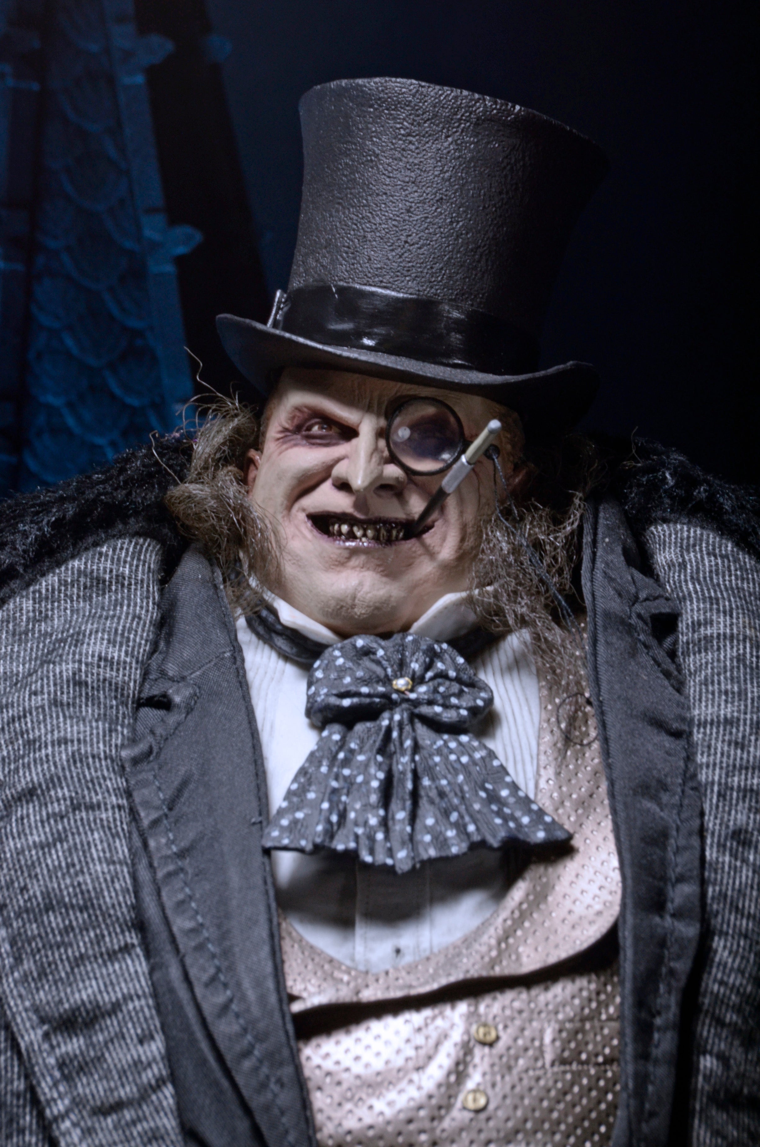Batman Returns - 1/4 Scale Action Figure - Mayoral Penguin (Danny Devito) - NECA