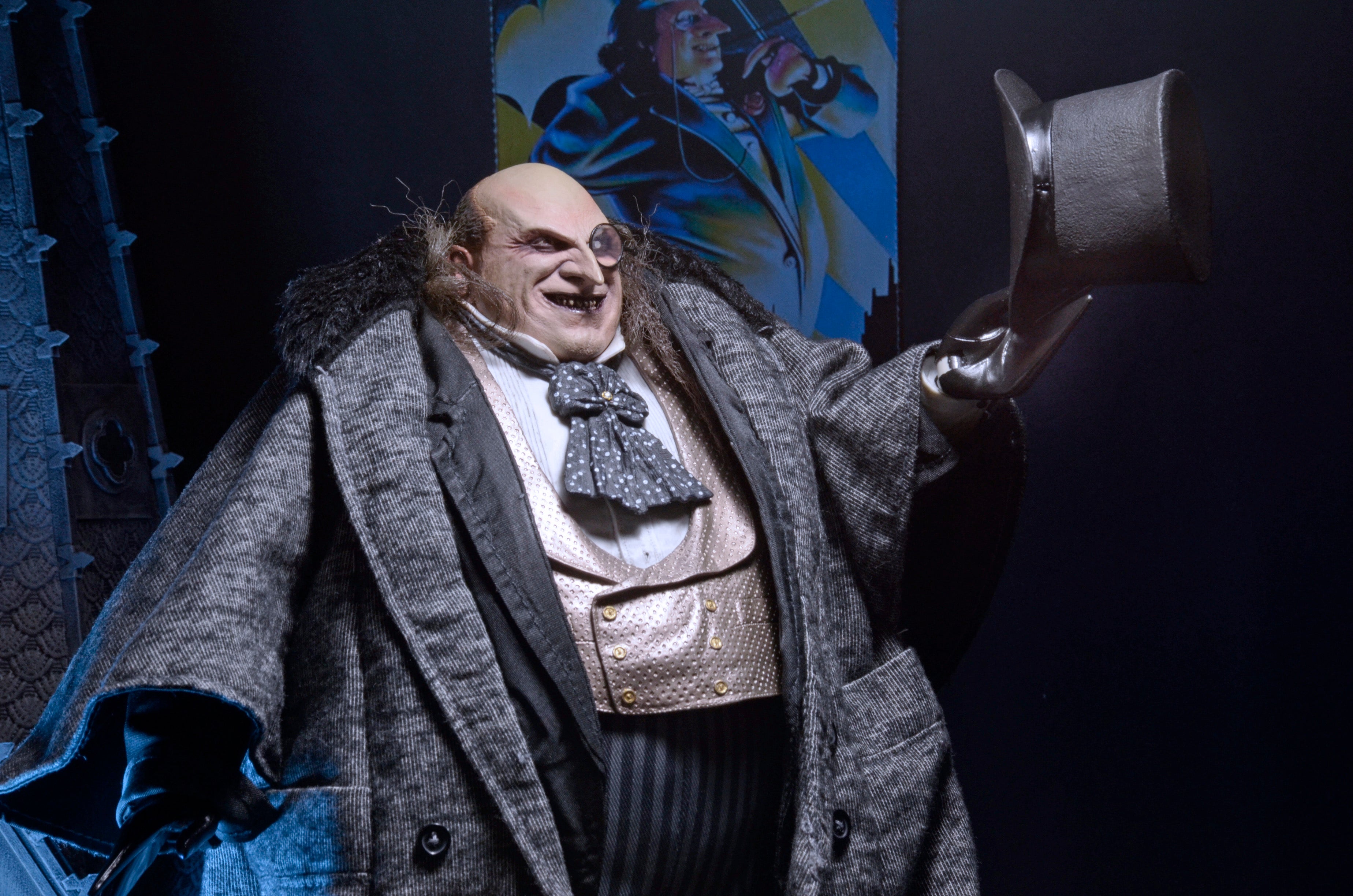 Batman Returns - 1/4 Scale Action Figure - Mayoral Penguin (Danny Devito) - NECA