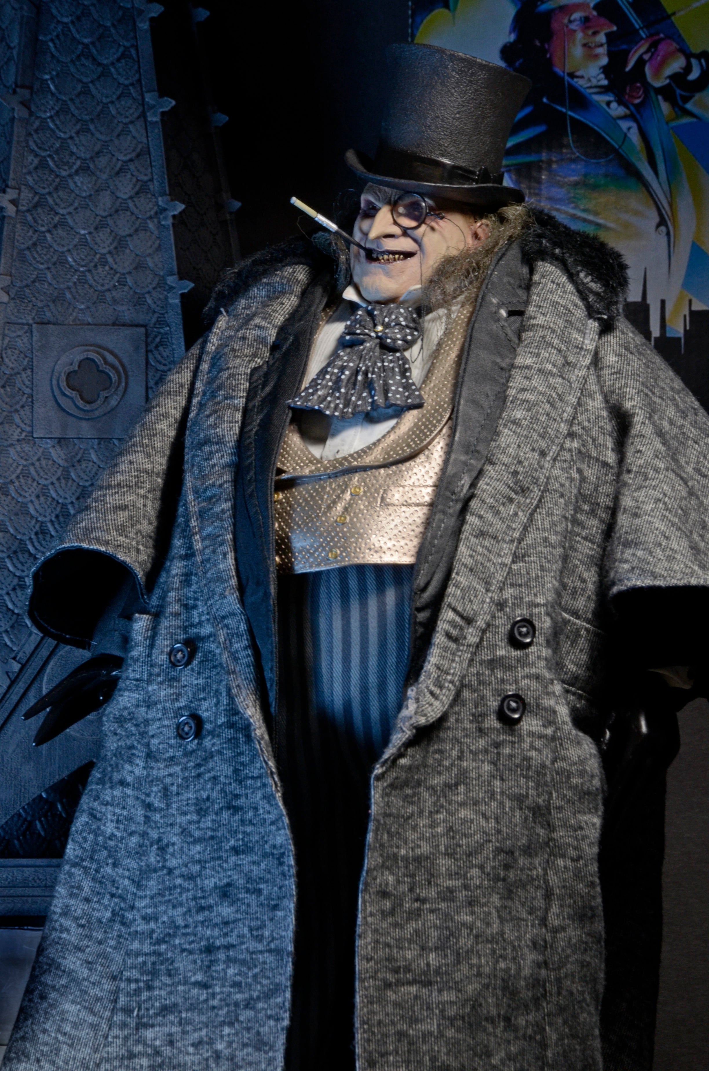 Batman Returns - 1/4 Scale Action Figure - Mayoral Penguin (Danny Devito) - NECA