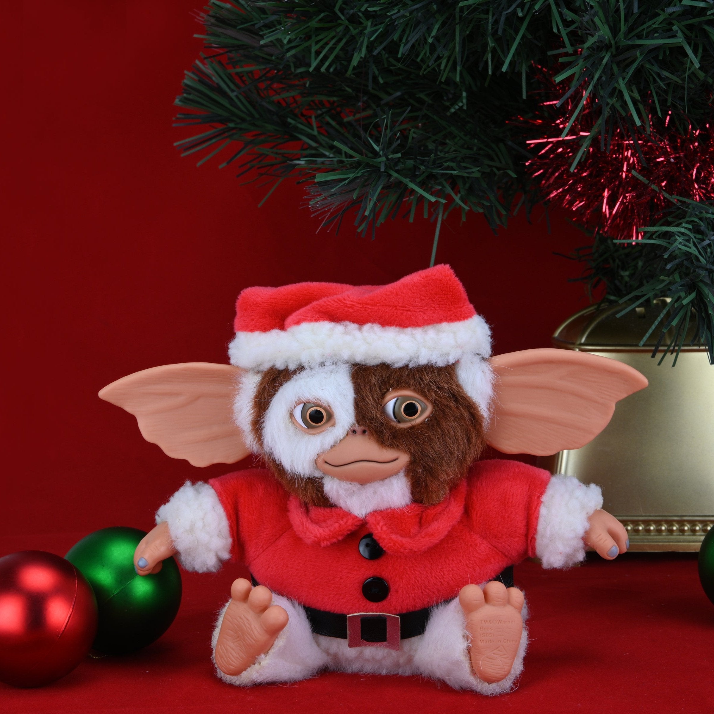 Gremlins - Santa Gizmo 6" Plush - NECA
