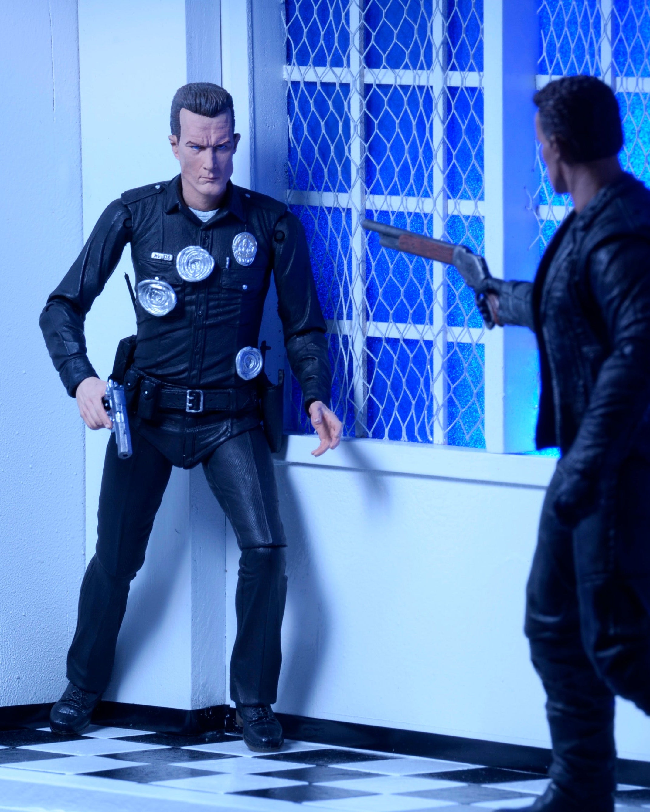 Terminator 2 - Ultimate T-1000 7" Scale Action Figure - NECA