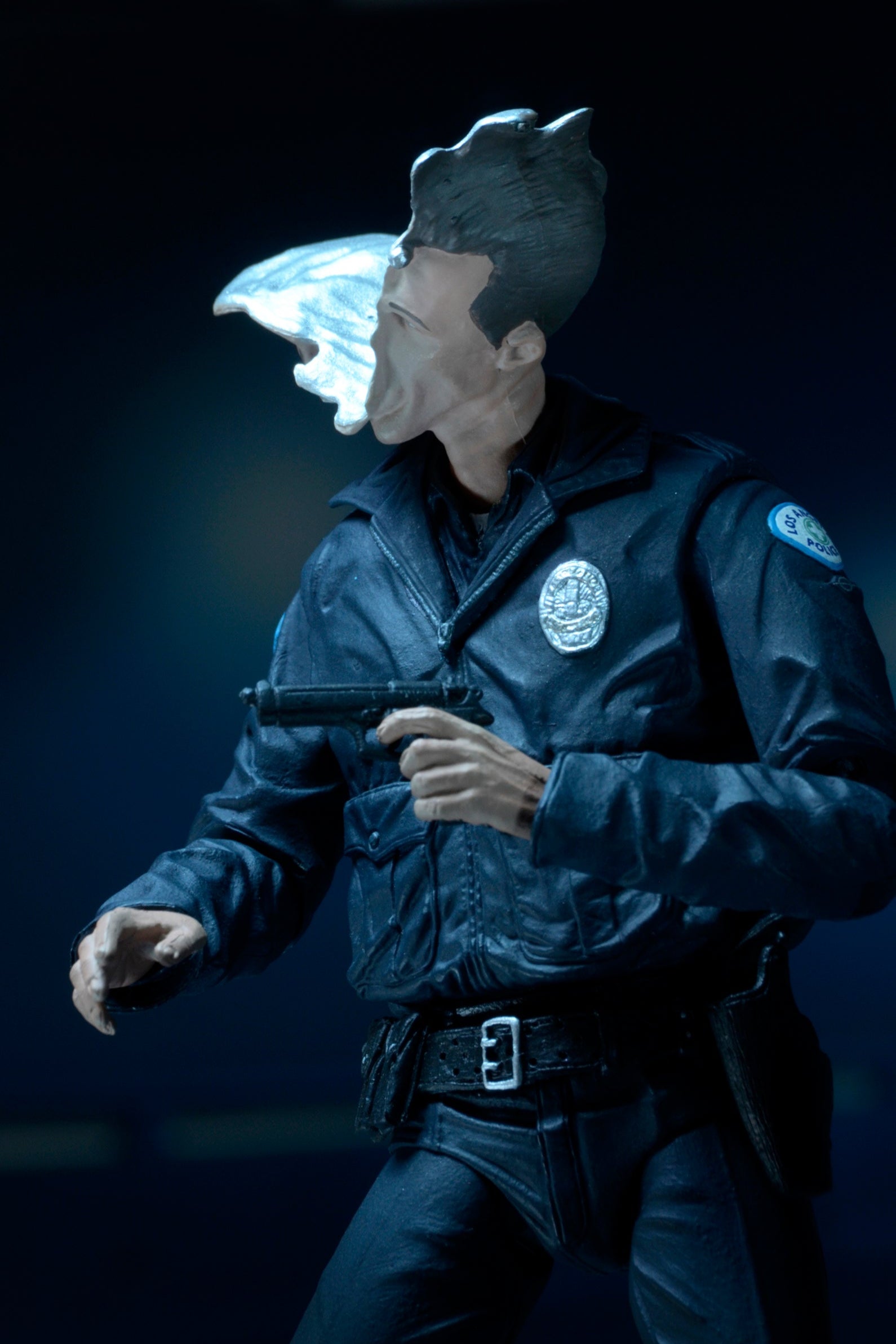 Terminator 2 - Ultimate T-1000 7” Scale Action Figure (Motorcycle Cop) - NECA