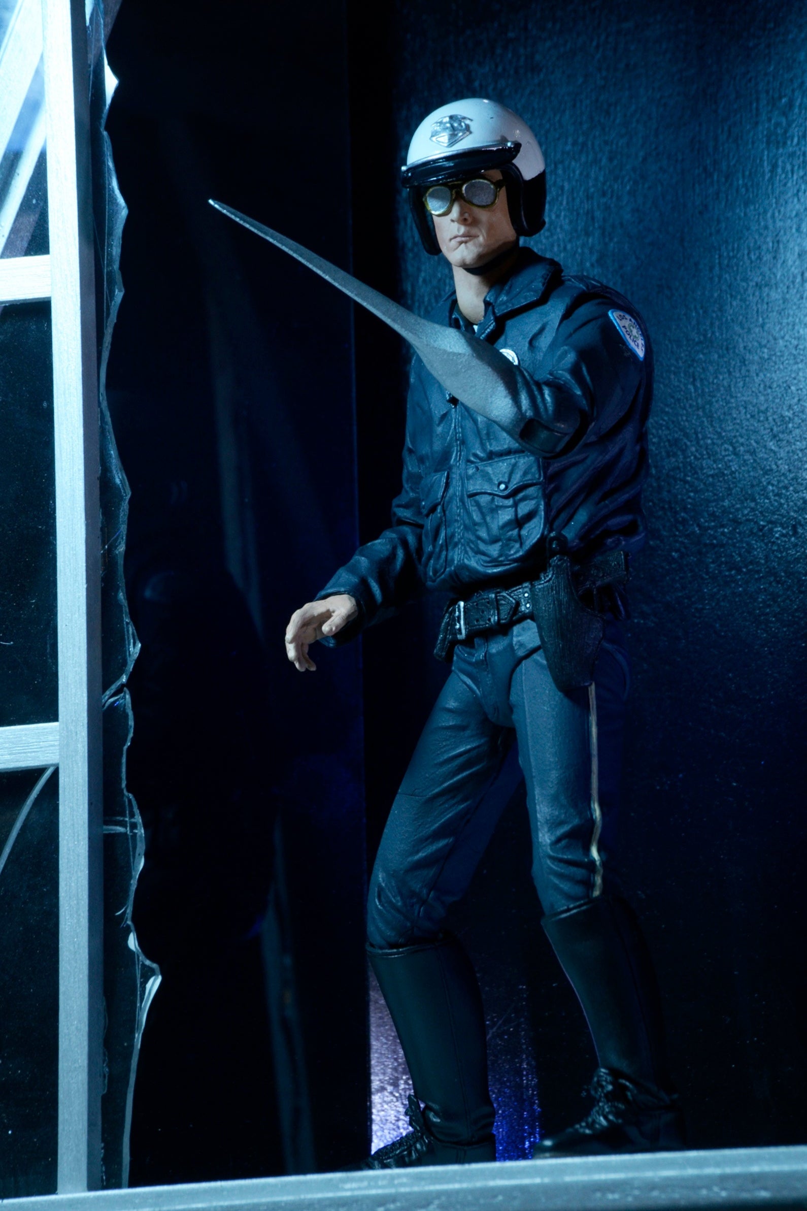 Terminator 2 - Ultimate T-1000 7” Scale Action Figure (Motorcycle Cop) - NECA