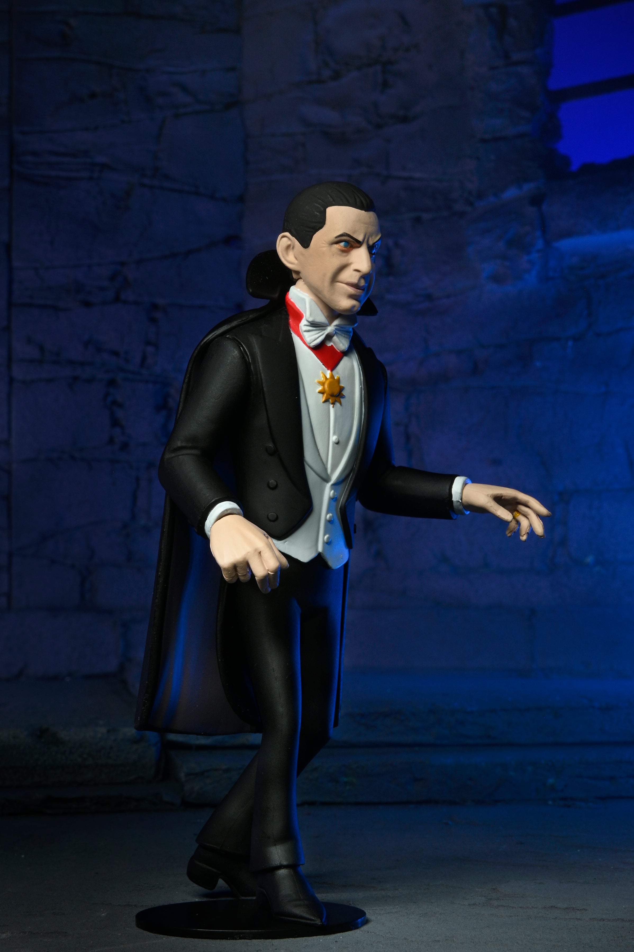 Universal Monsters - Toony Terrors Dracula 6” Scale Action Figure (Series 10) - NECA