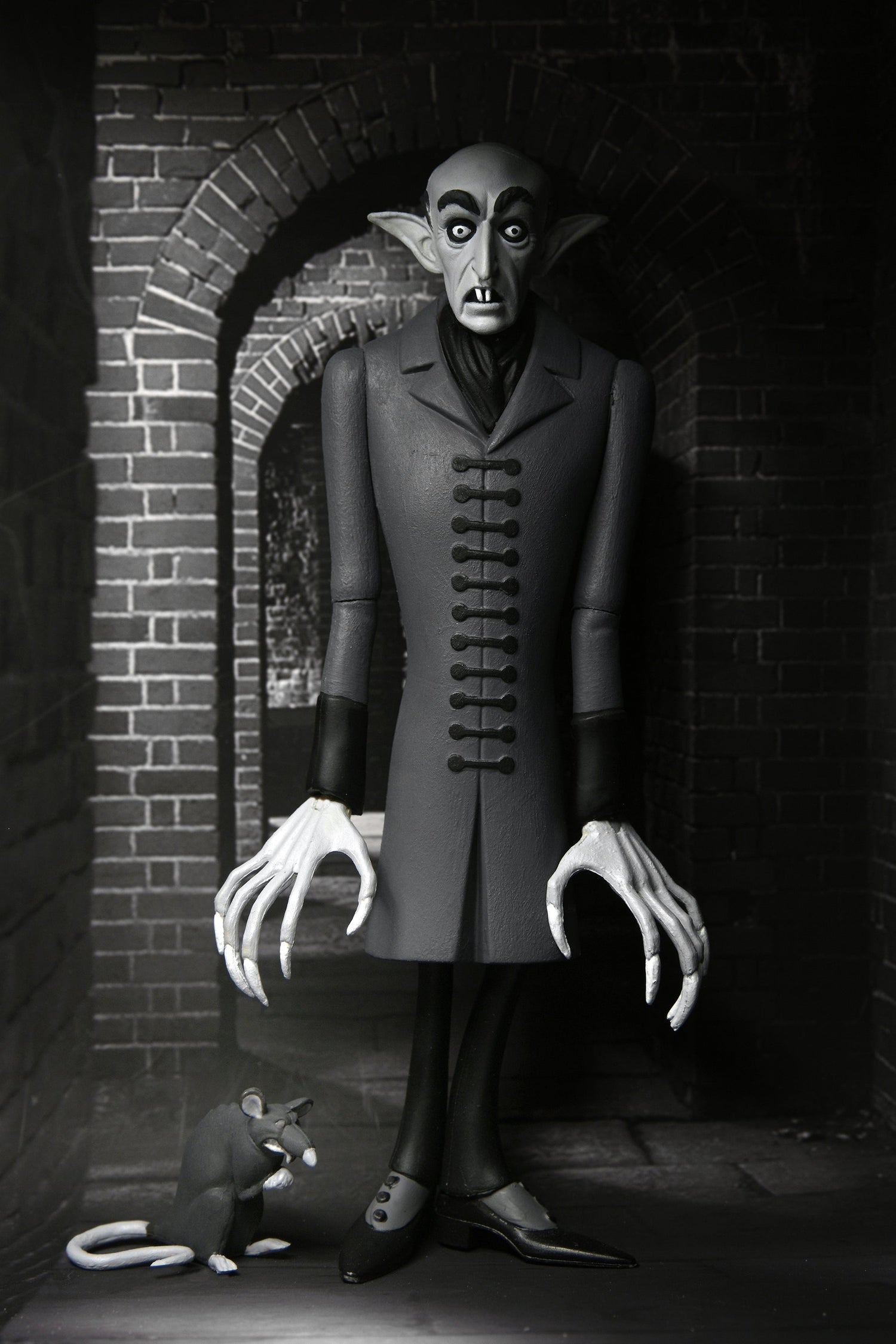 Nosferatu - Toony Terrors Count Orlok 6” Scale Action Figure (Silver Screen Edition) - NECA