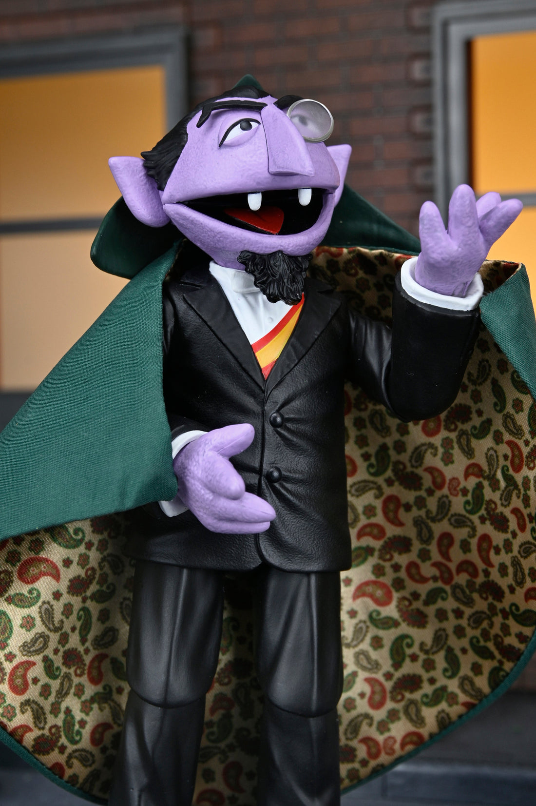 Sesame Street - Ultimate The Count 7” Scale Action Figure - NECA