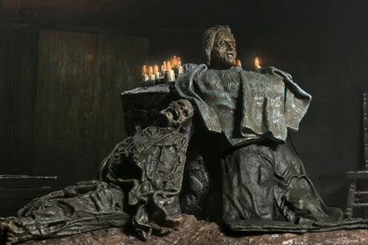 Friday the 13th: The Game - Pamela Shrine Diorama - NECA