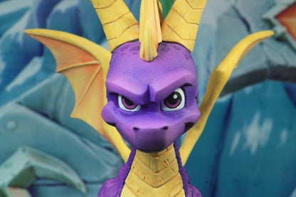 Spyro The Dragon - Spyro 7" Scale Action Figure on the NECA Store