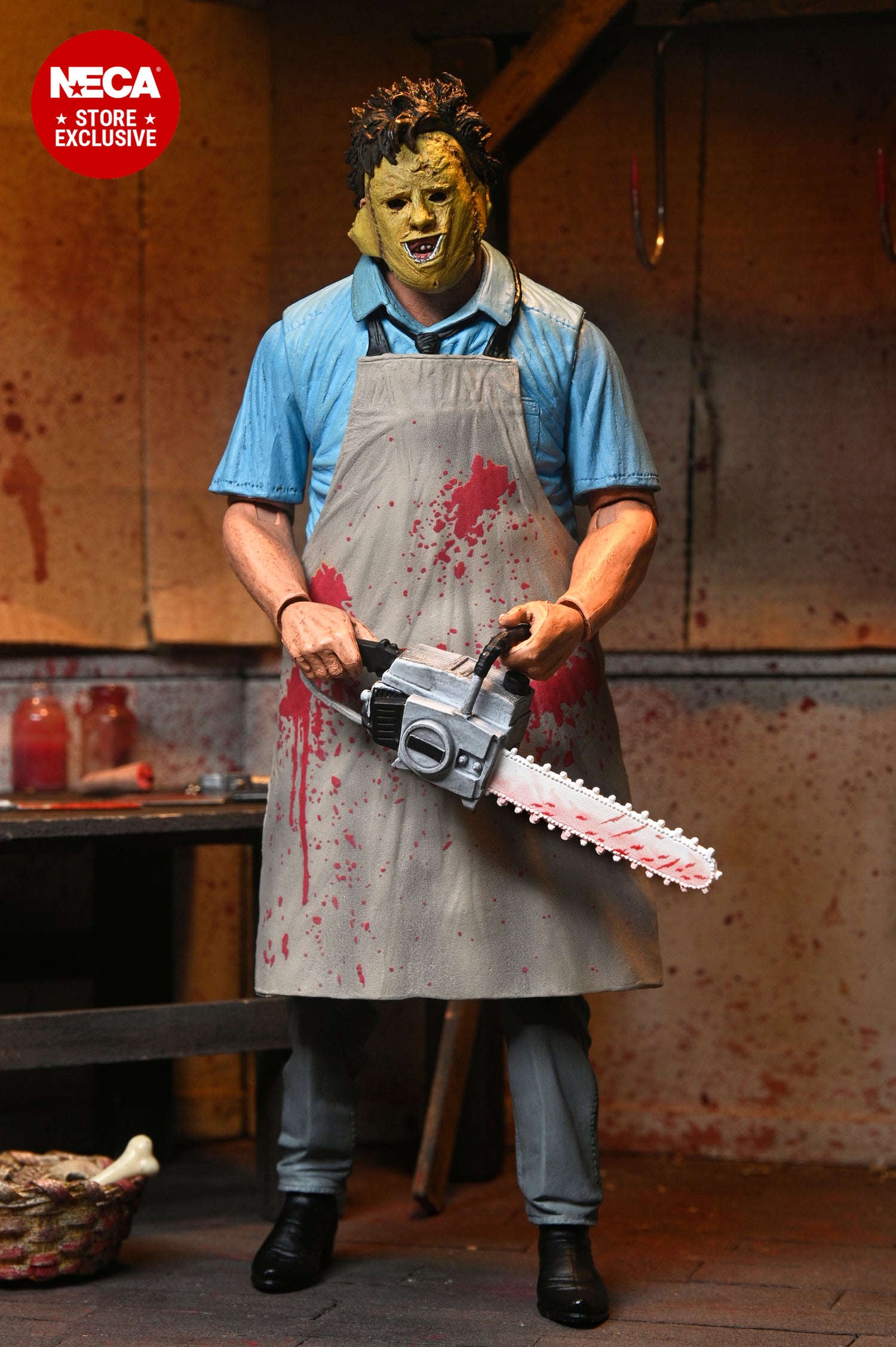 Texas Chainsaw Massacre - 50th Anniversary Ultimate Poster Leatherface 7&quot; Scale Action Figure - NECA
