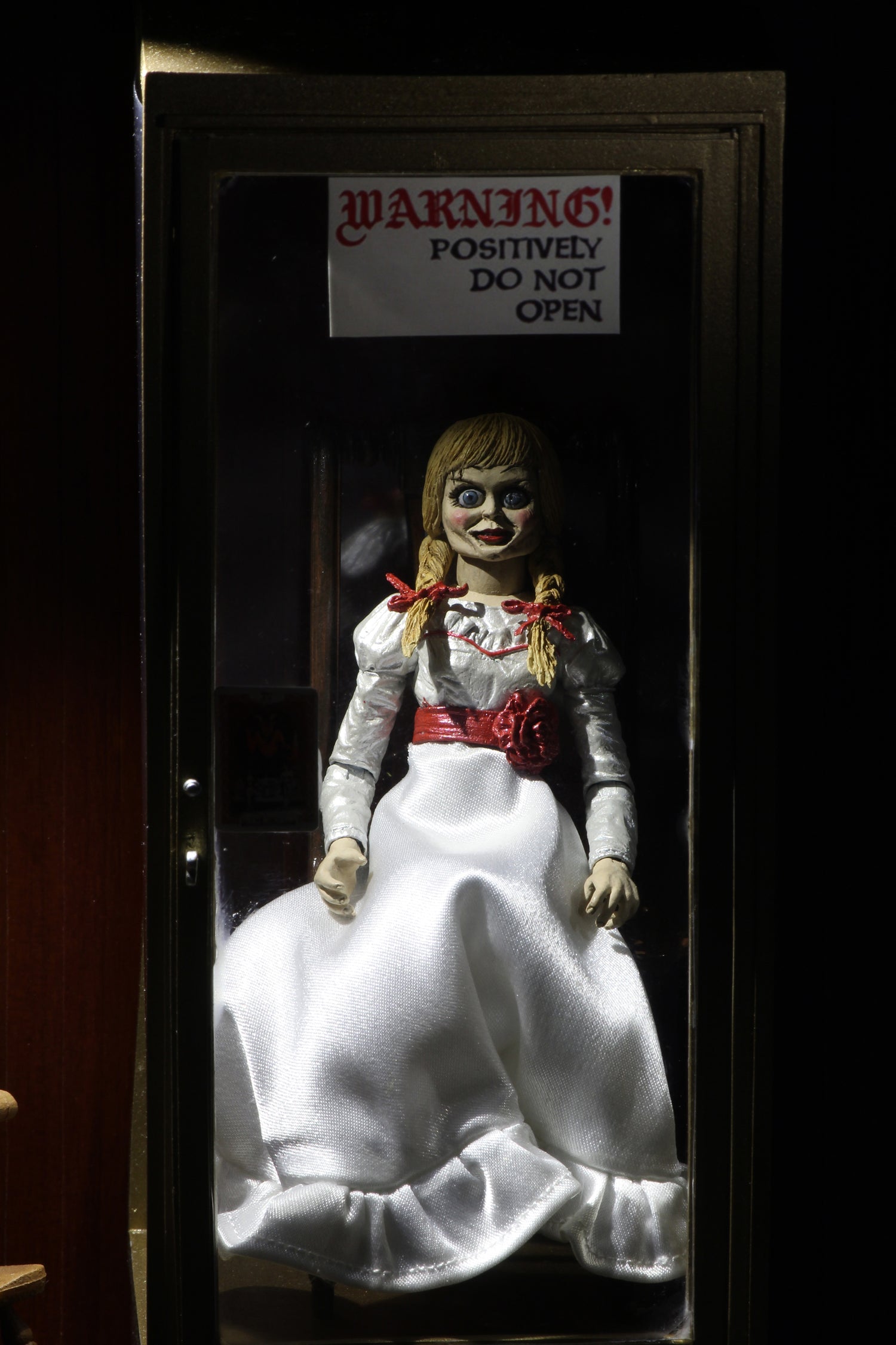 The Conjuring Universe - Ultimate Annabelle (Annabelle 3) 7" Scale Action Figure - NECA