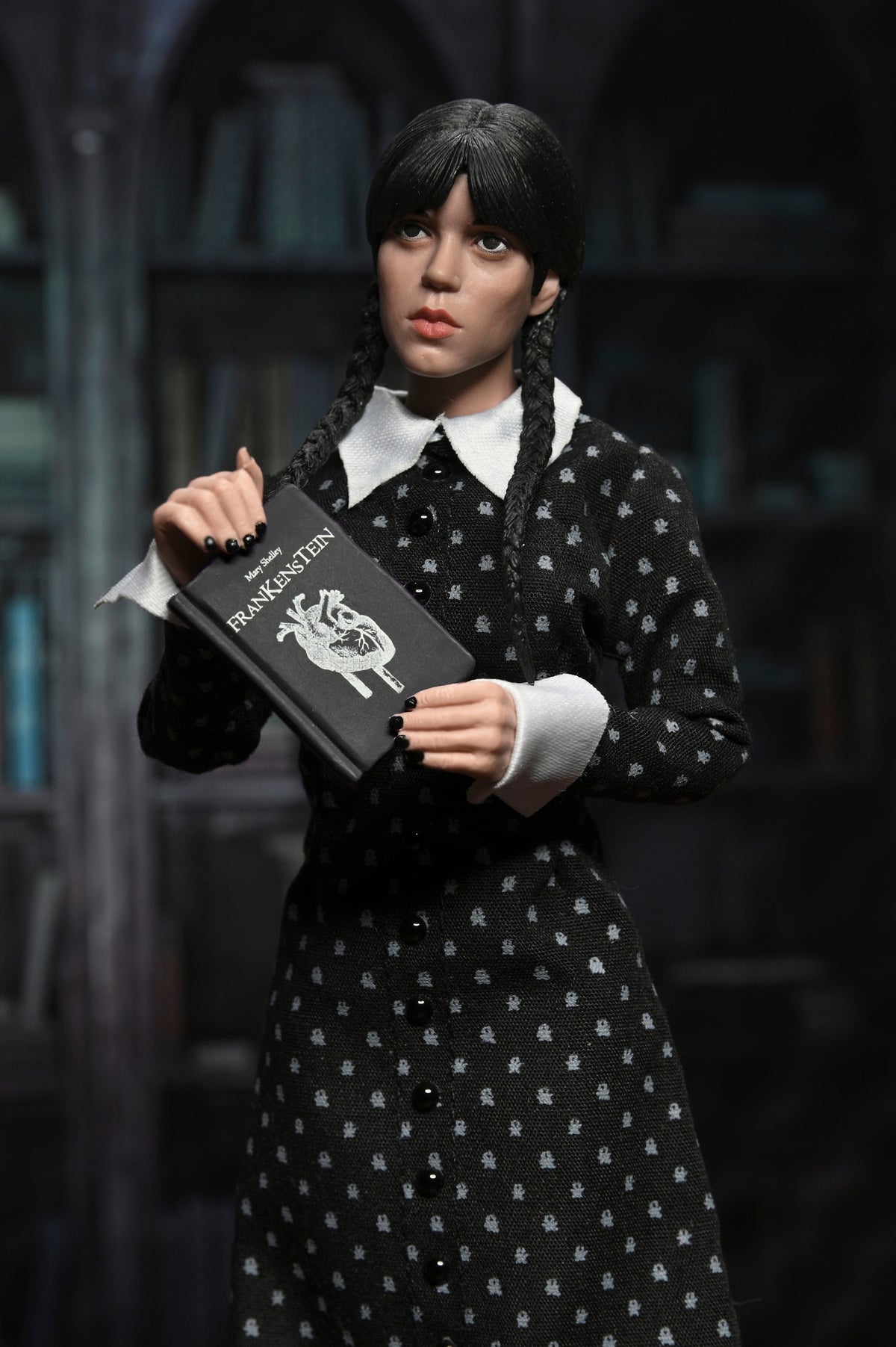 Wednesday - Wednesday Addams (Classic Dress) 8