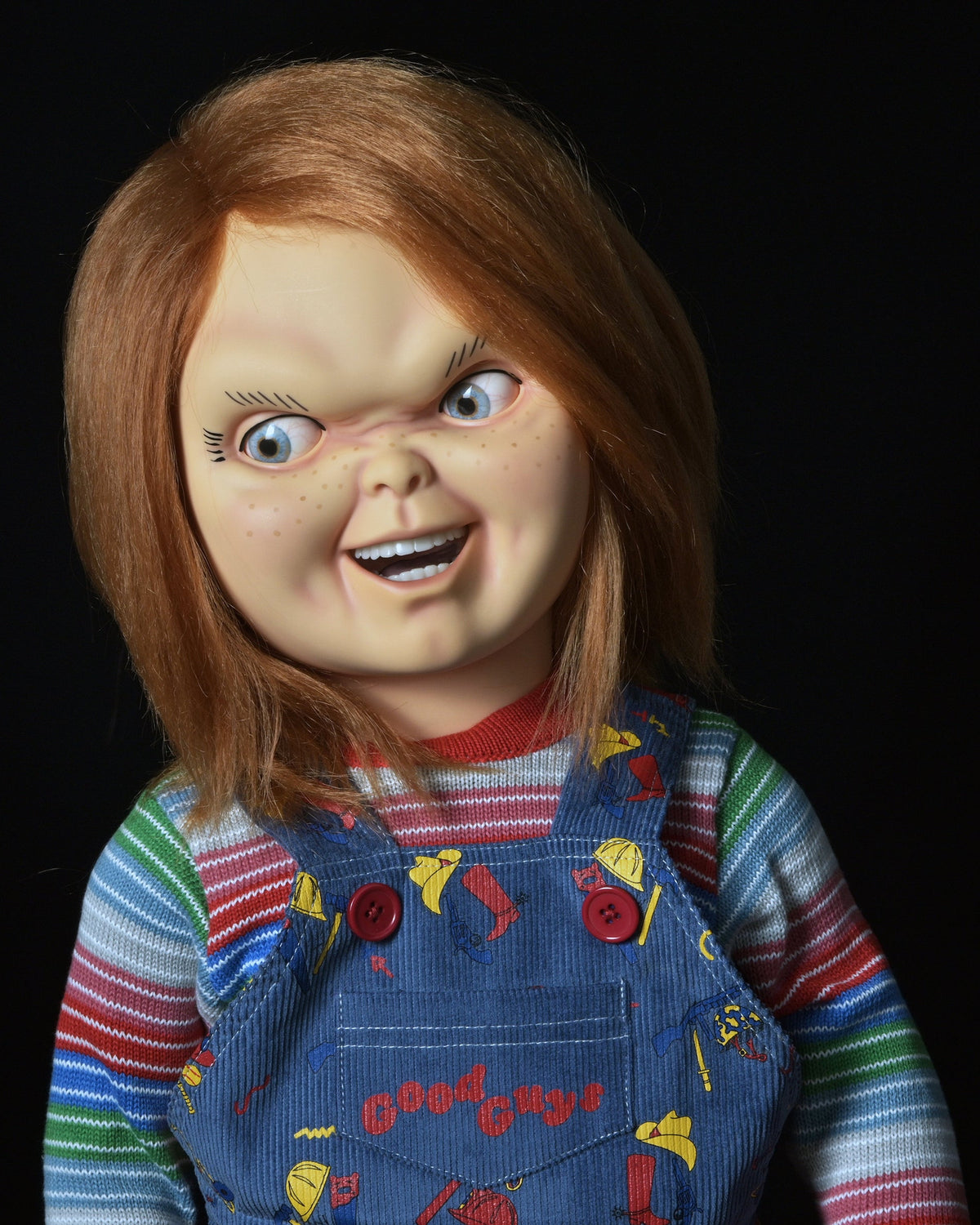 Chucky (TV Series) – Life-Size Chucky 1:1 Replica Doll - NECA