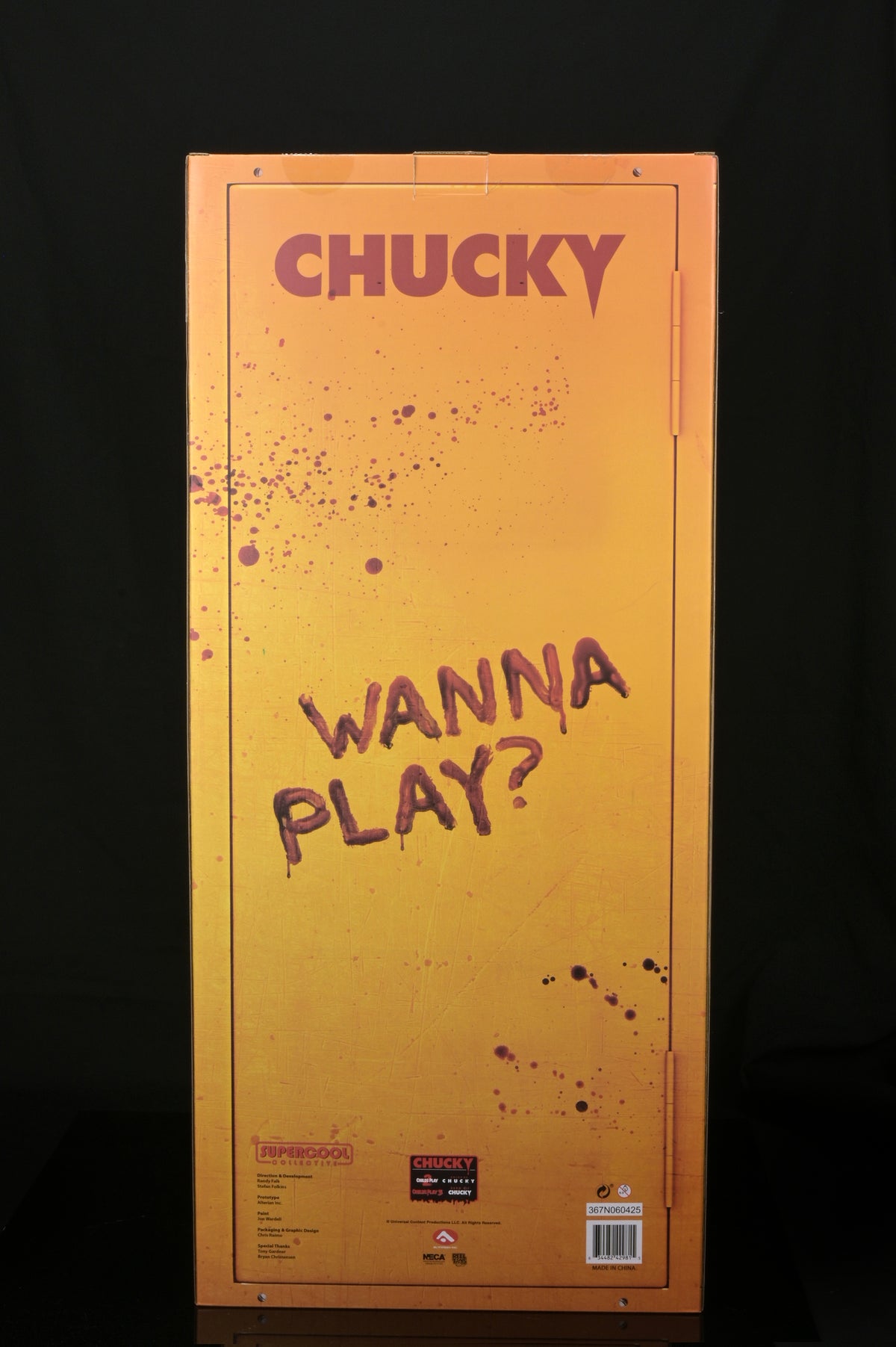 Chucky (TV Series) – Life-Size Chucky 1:1 Replica Doll - NECA