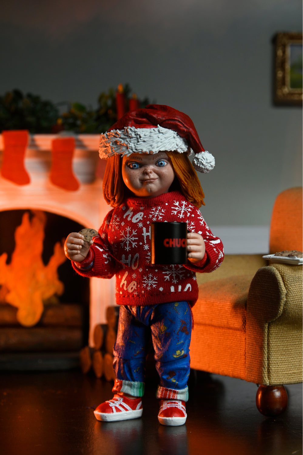 Chucky (TV Series) - Ultimate Chucky 7” Scale Action Figure (Holiday Edition) - NECA