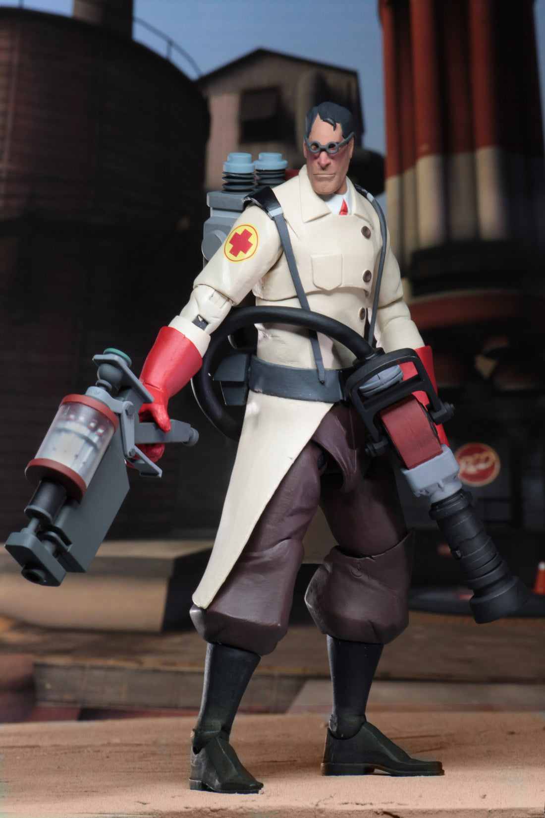 Team Fortress 2 - RED Medic 7" Scale Action Figures (Series 4) on the NECA Store