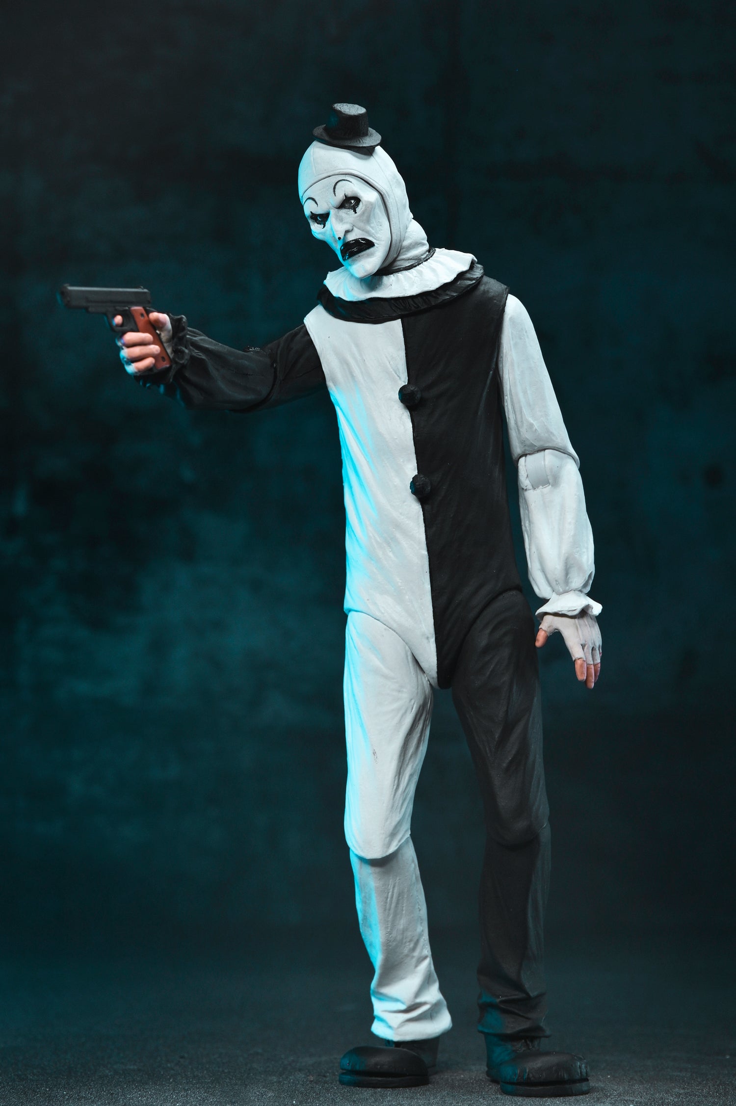 Terrifier - Ultimate Art the Clown 7&quot; Scale Action Figure - NECA
