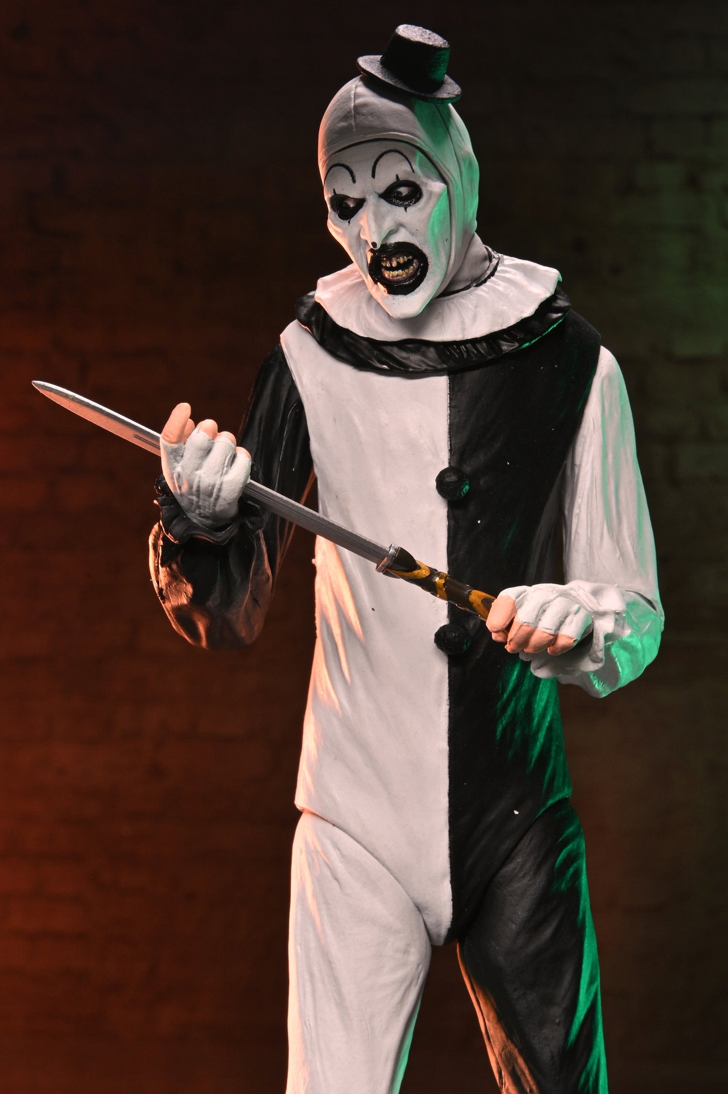 Terrifier 2 - Ultimate Art the Clown and The Little Pale Girl 7" Scale Action Figure 2-Pack on the NECA Store