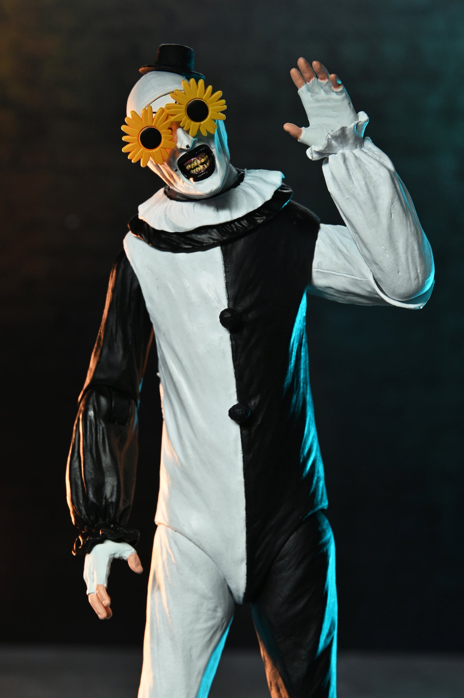 Terrifier 2 - Ultimate Art the Clown and The Little Pale Girl 7" Scale Action Figure 2-Pack on the NECA Store