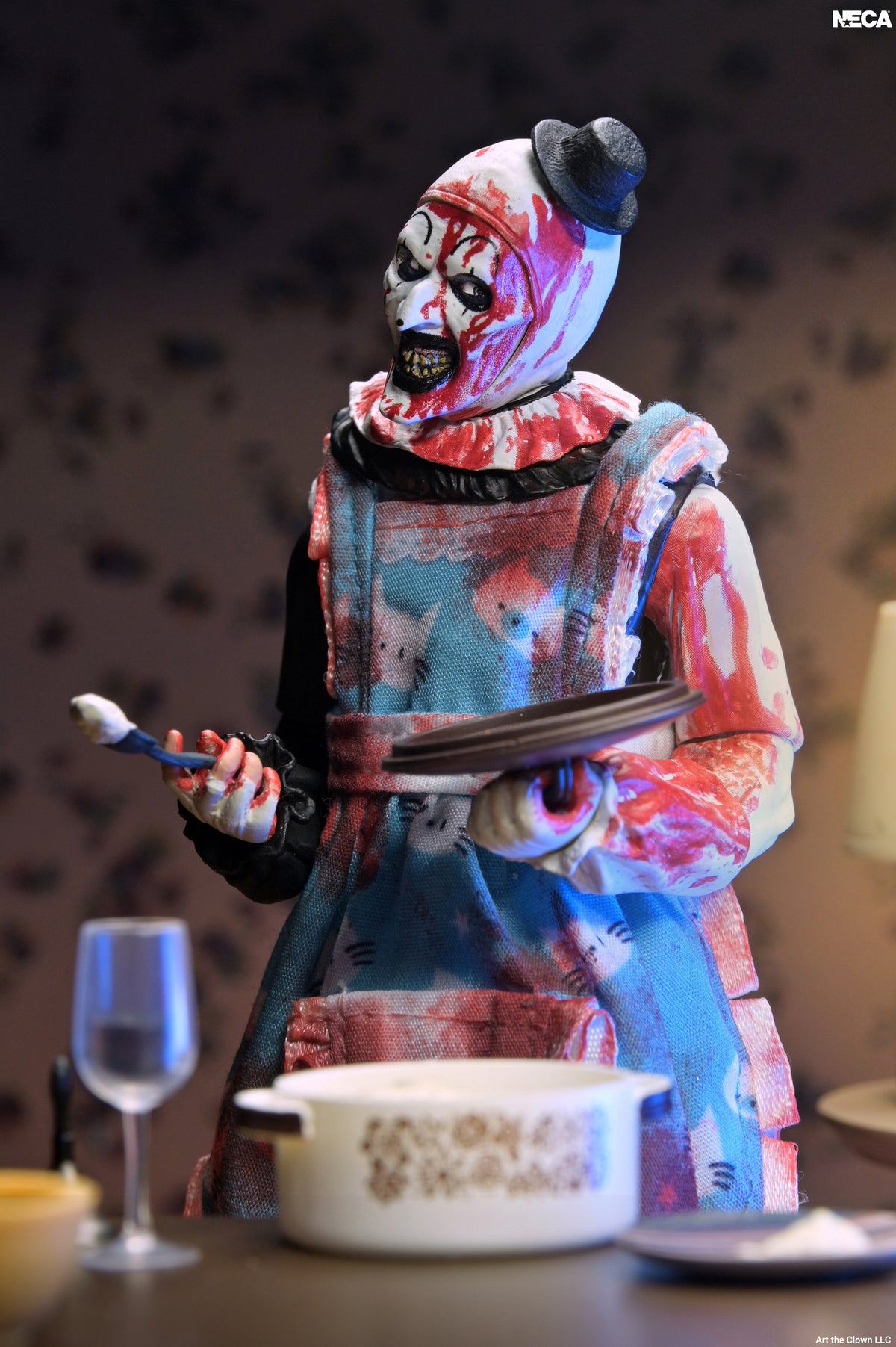 Terrifier 2 - Ultimate Thanksgiving Art the Clown 7" Scale Action Figure on the NECA Store