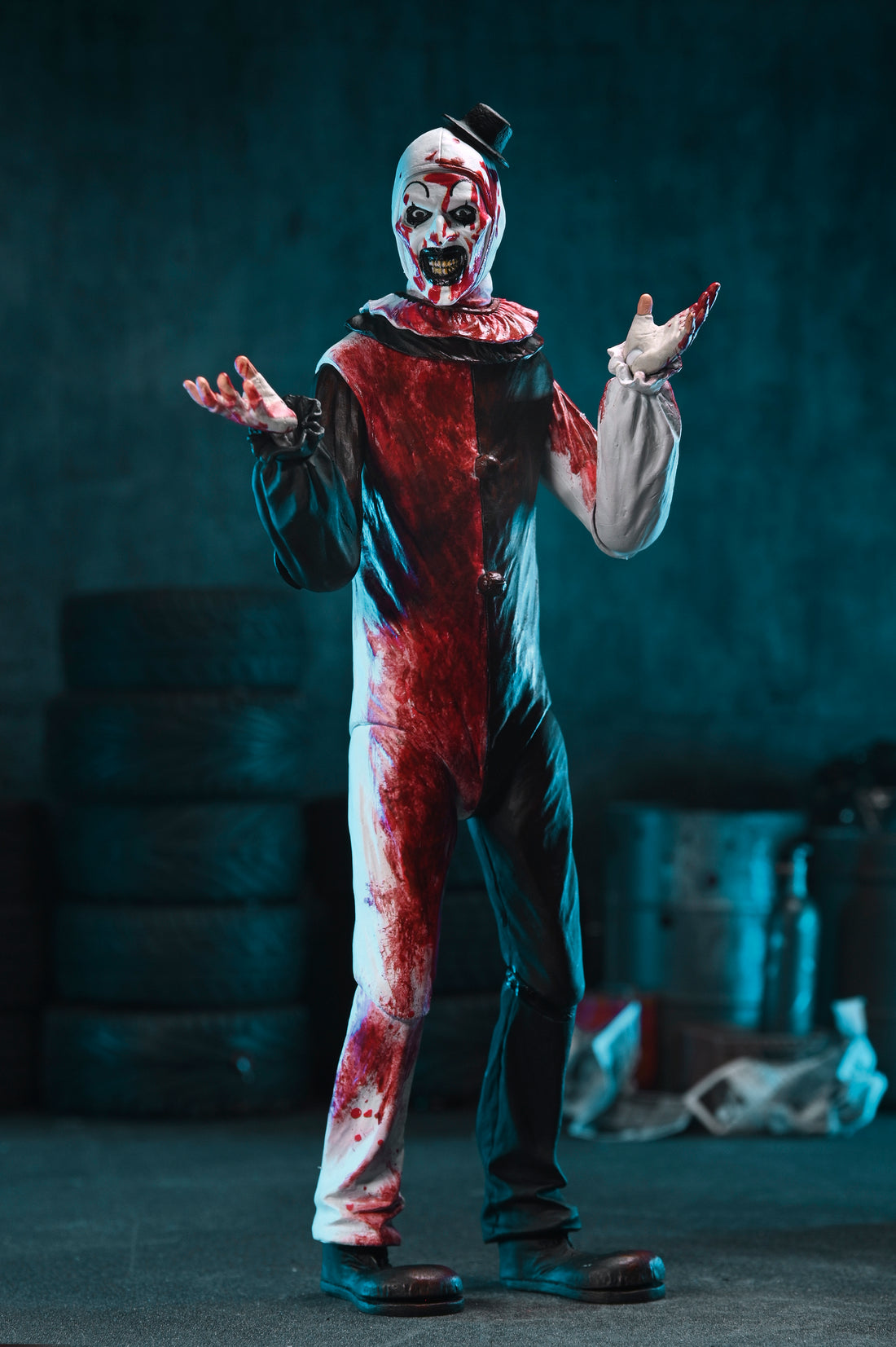 Terrifier - Ultimate Art the Clown 7" Scale Action Figure (Blood Soaked)