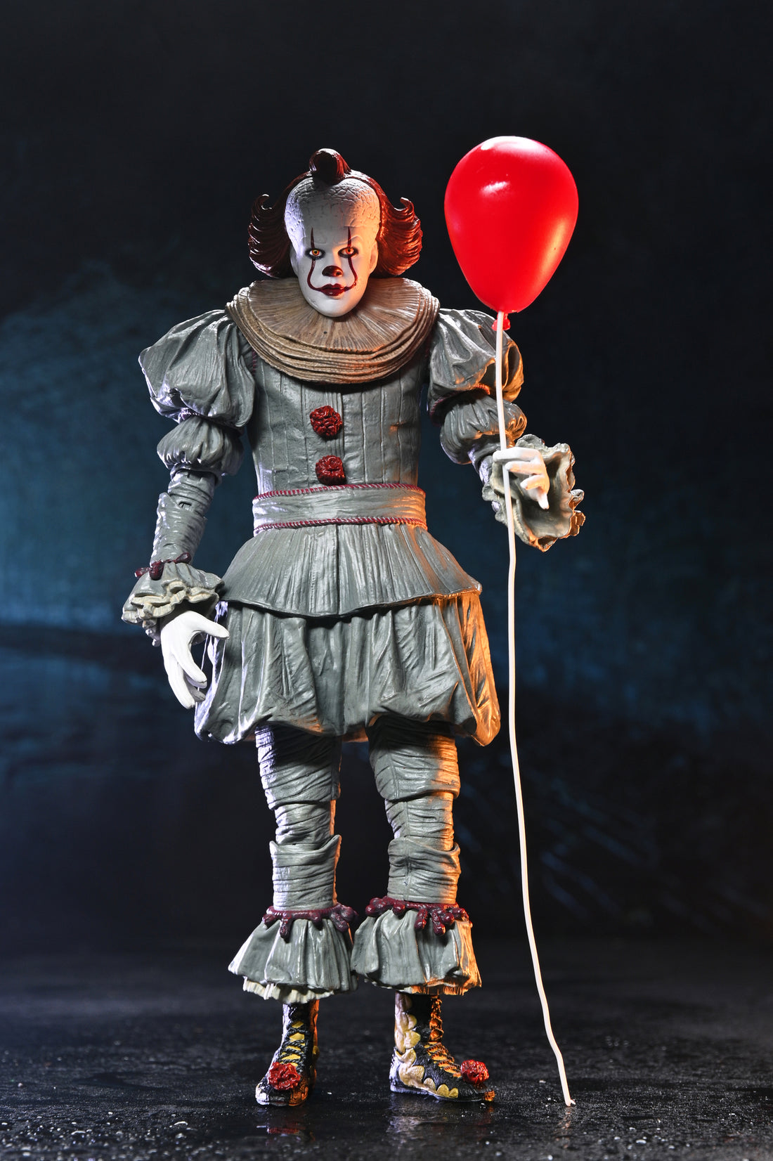 IT: Welcome to Derry - Ultimate Pennywise 7&quot; Scale Action Figure - NECA