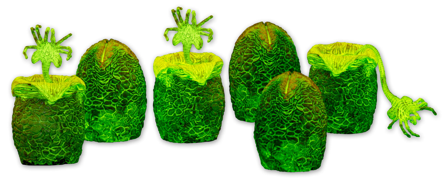 Alien - Glow-in-the-Dark Egg Set in Collectible Carton