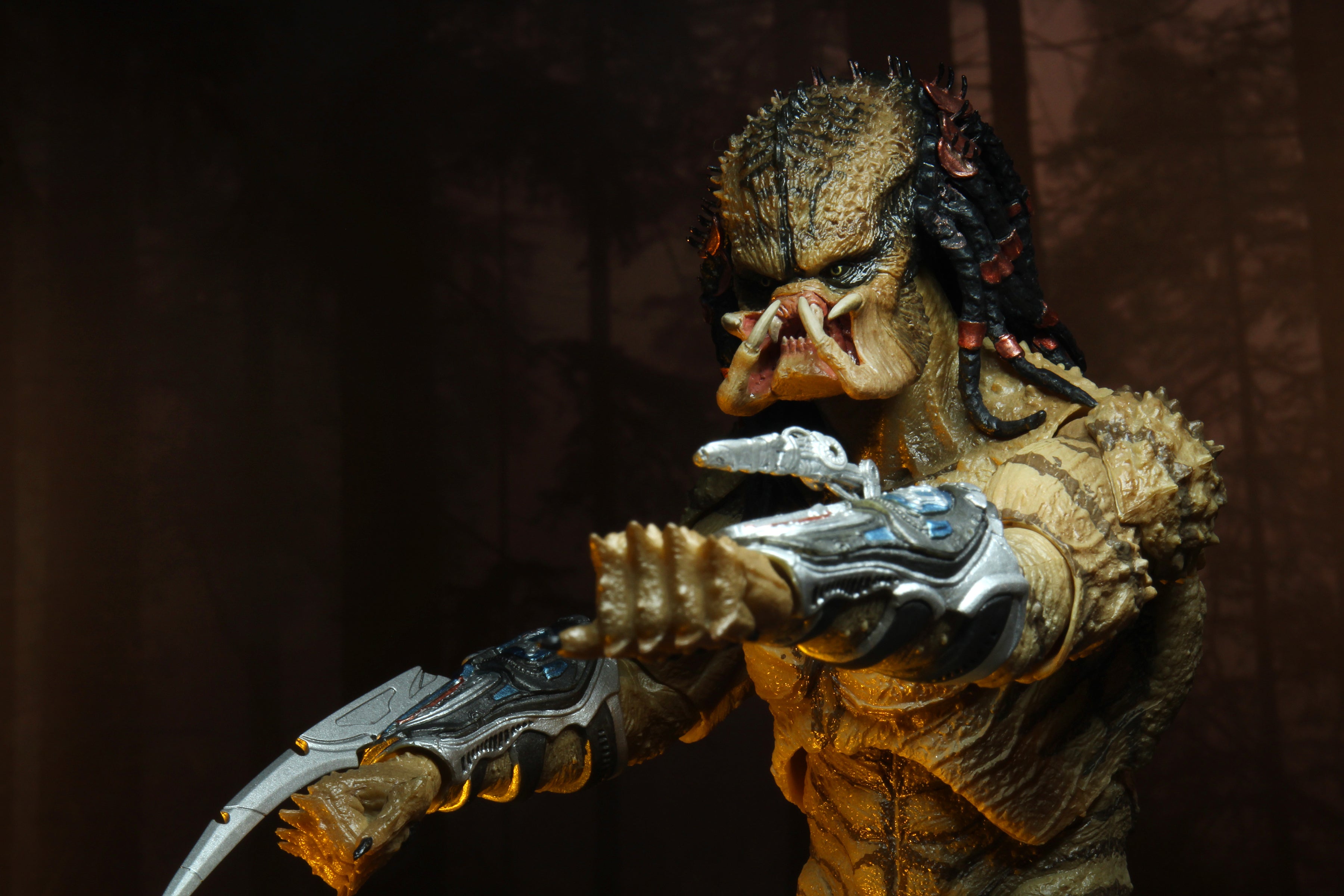 Predator (2018) - 7" Scale Action Figure - Deluxe Ultimate Assassin Predator (Unarmored) - NECA