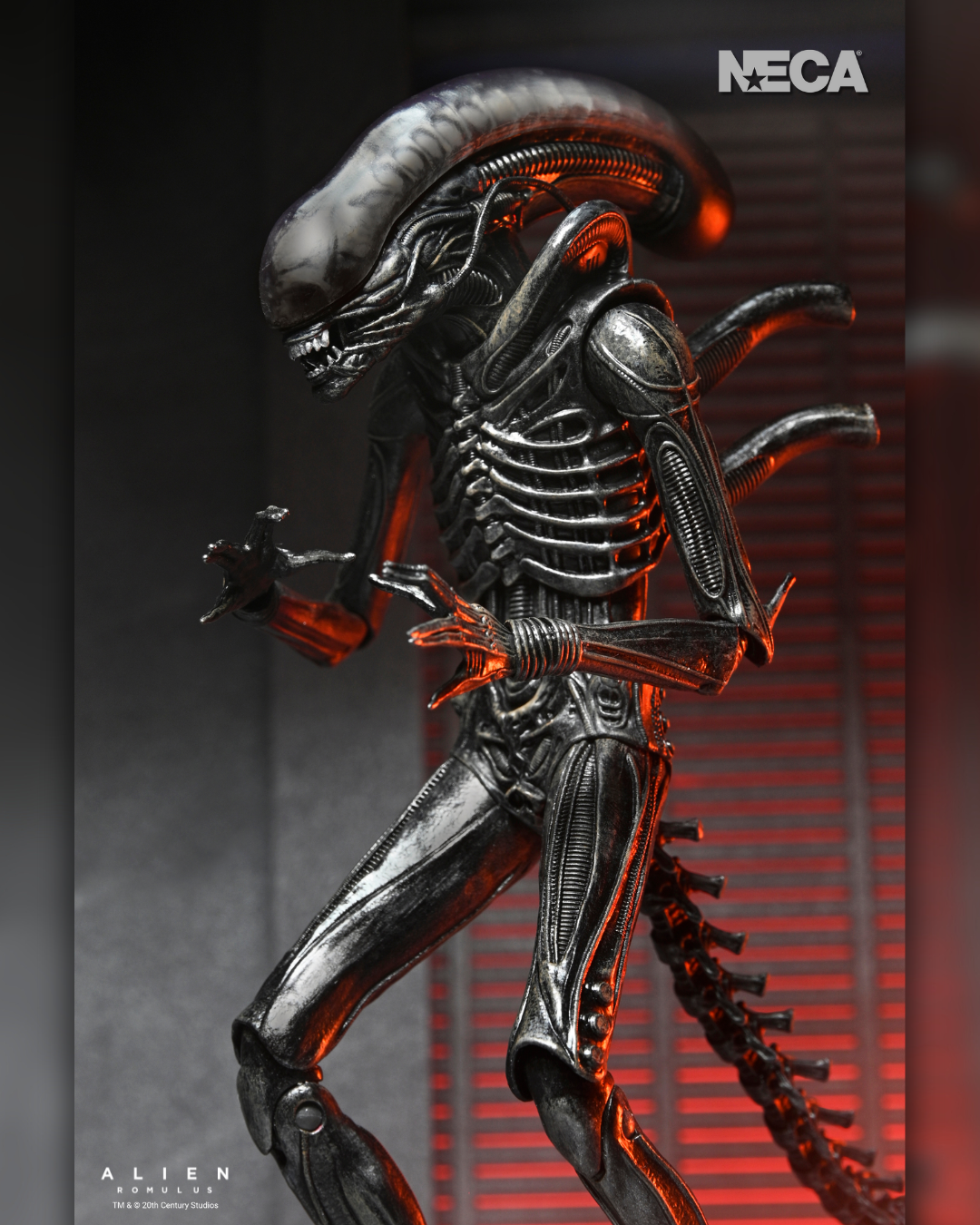 Alien: Romulus - Ultimate Xenomorph XX121 7&quot; Scale Action Figure (PRE-ORDER)