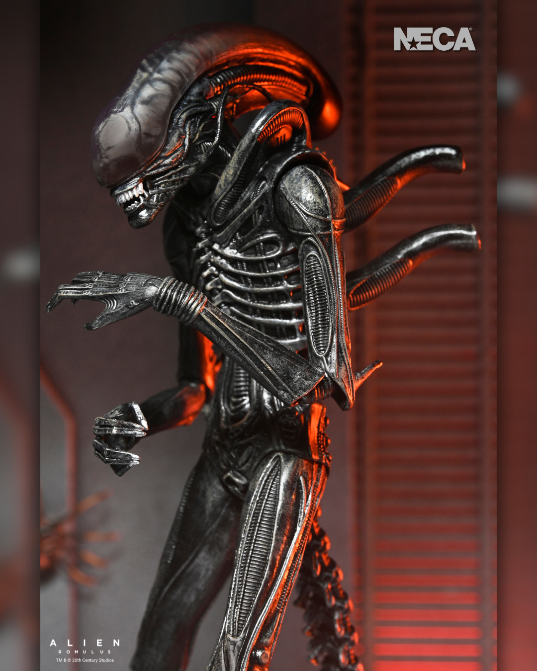 Alien: Romulus - Ultimate Xenomorph XX121 7" Scale Action Figure - NECA