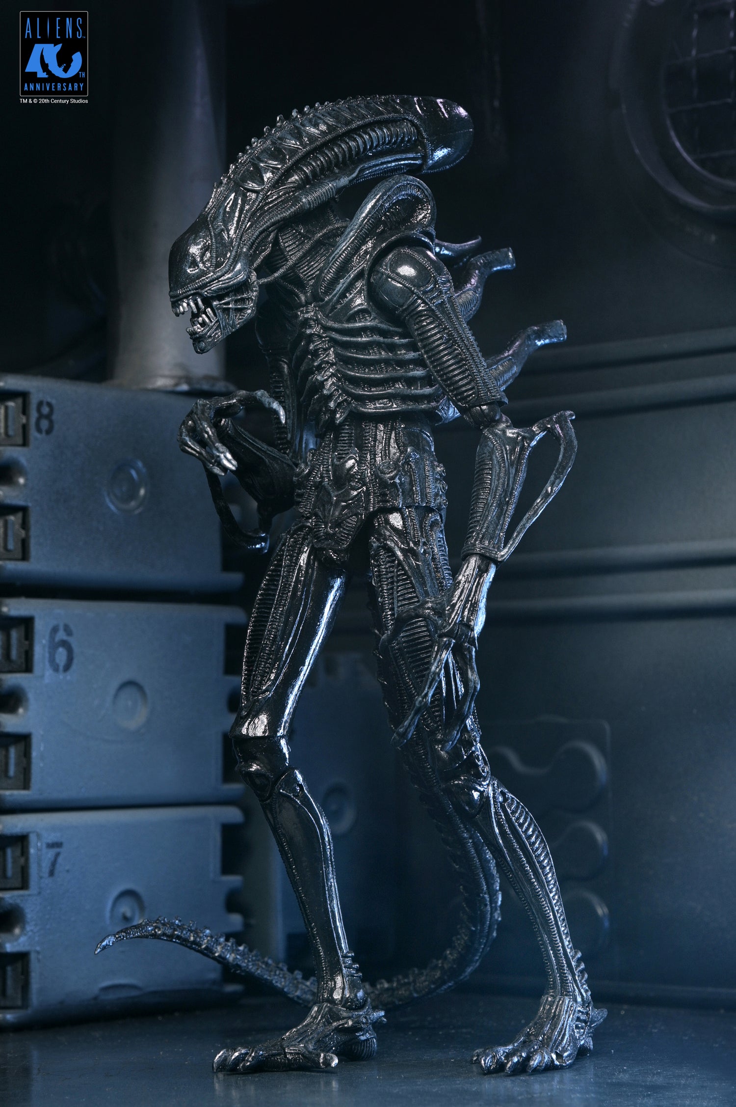 Aliens - 40th Anniversary Ultimate Xenomorph Warrior 7" Scale Action Figure (PRE-ORDER)