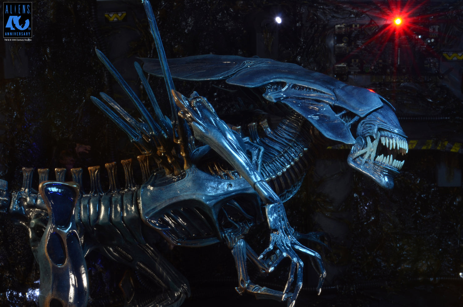 Aliens - 40th Anniversary Alien Queen Ultra Deluxe Boxed Figure (PRE-ORDER)