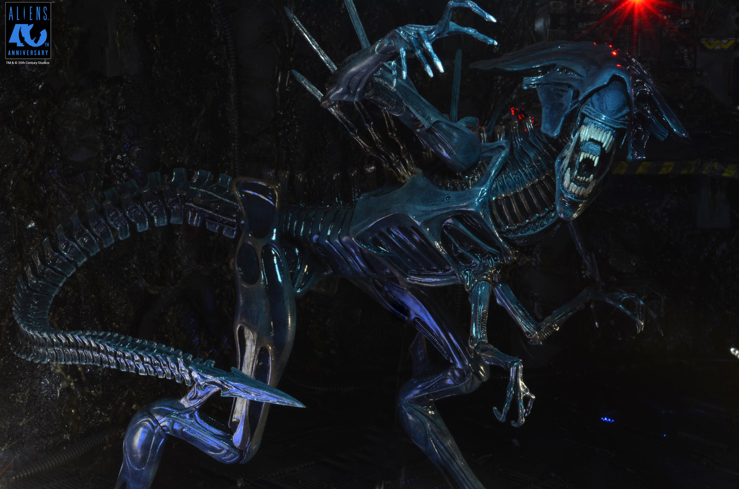Aliens - 40th Anniversary Alien Queen Ultra Deluxe Boxed Figure (PRE-ORDER)