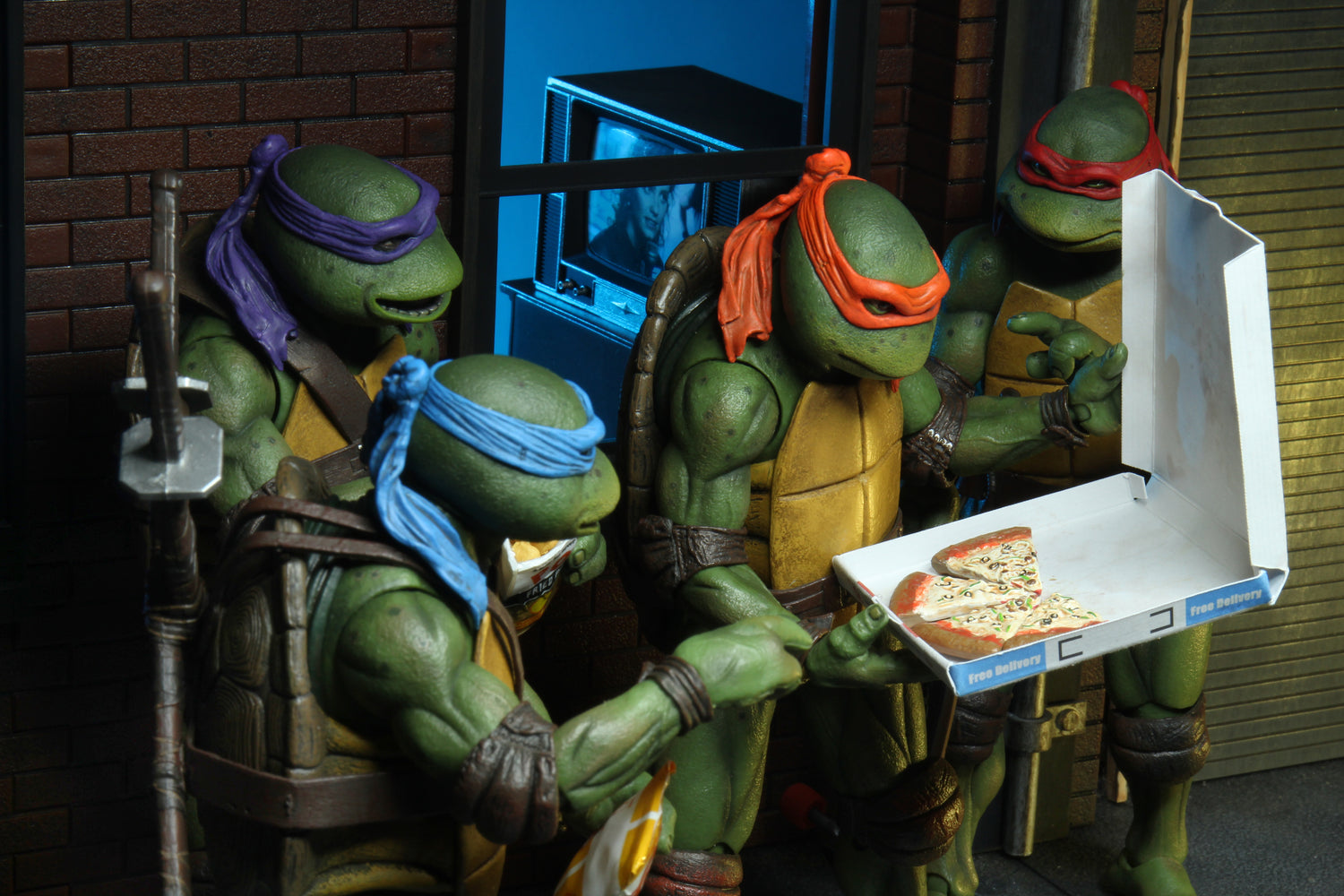 Teenage Mutant Ninja Turtles (1990 Movie) - 7" Scale Accessory Set