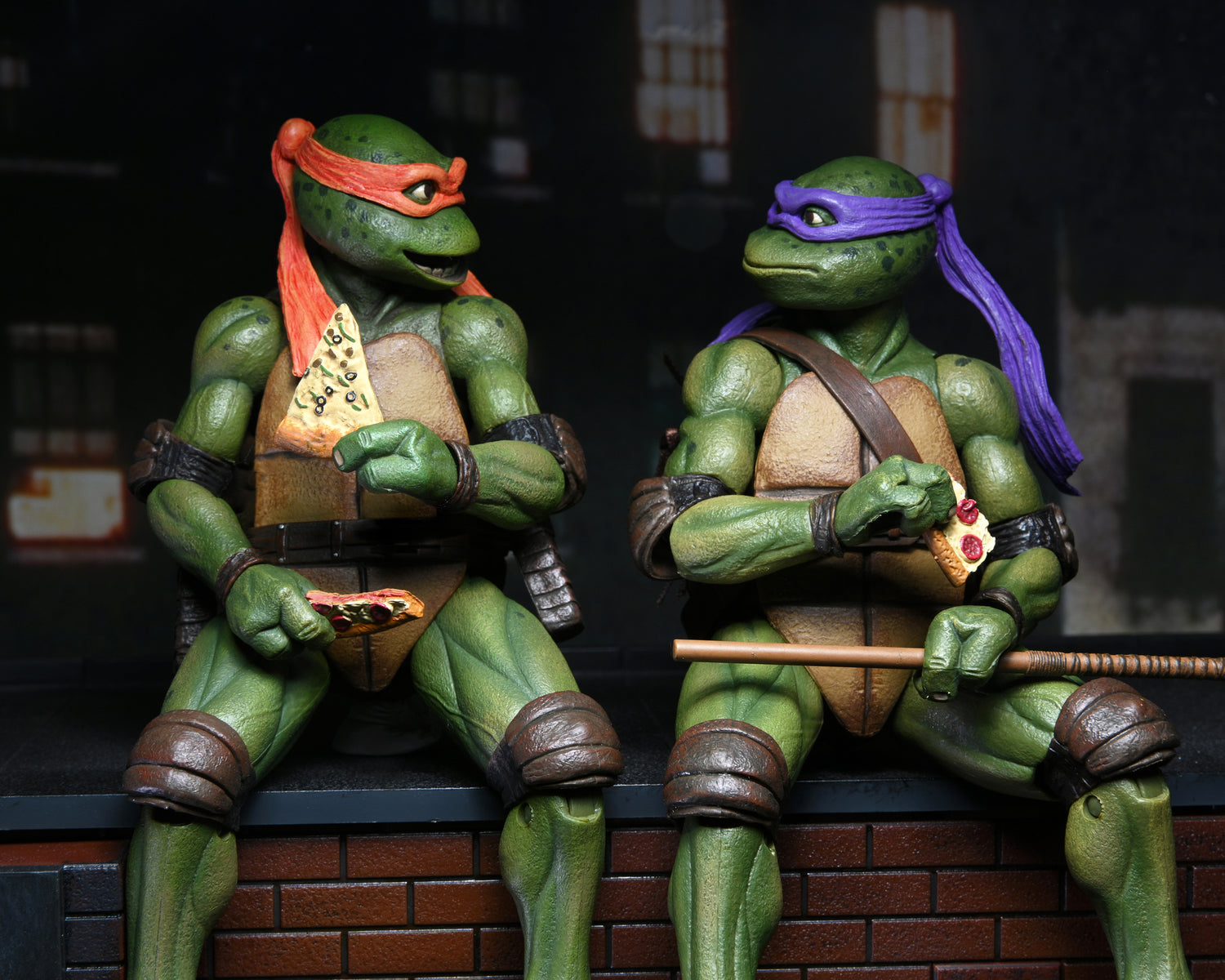 Teenage Mutant Ninja Turtles 2: Secret of the Ooze - Donatello &amp; Michelangelo 7” Scale Action Figures (2-Pack)