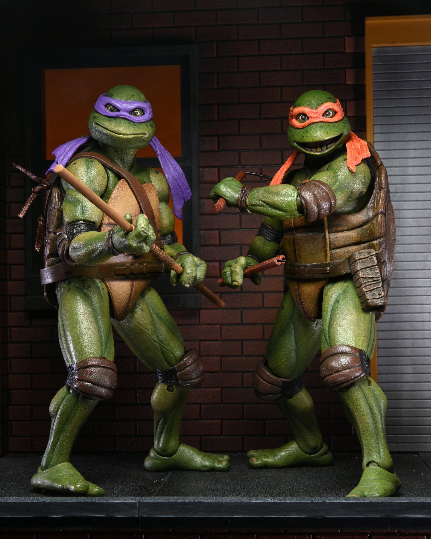 Teenage Mutant Ninja Turtles 2: Secret of the Ooze - Donatello &amp; Michelangelo 7” Scale Action Figures (2-Pack)