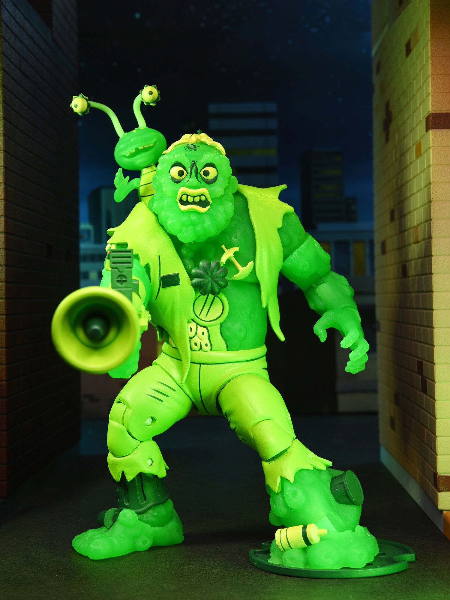 Teenage Mutant Ninja Turtles (Cartoon) - Ultimate Glow in the Dark Muckman &amp; Joe Eyeball 7” Scale Action Figures on the NECA Store