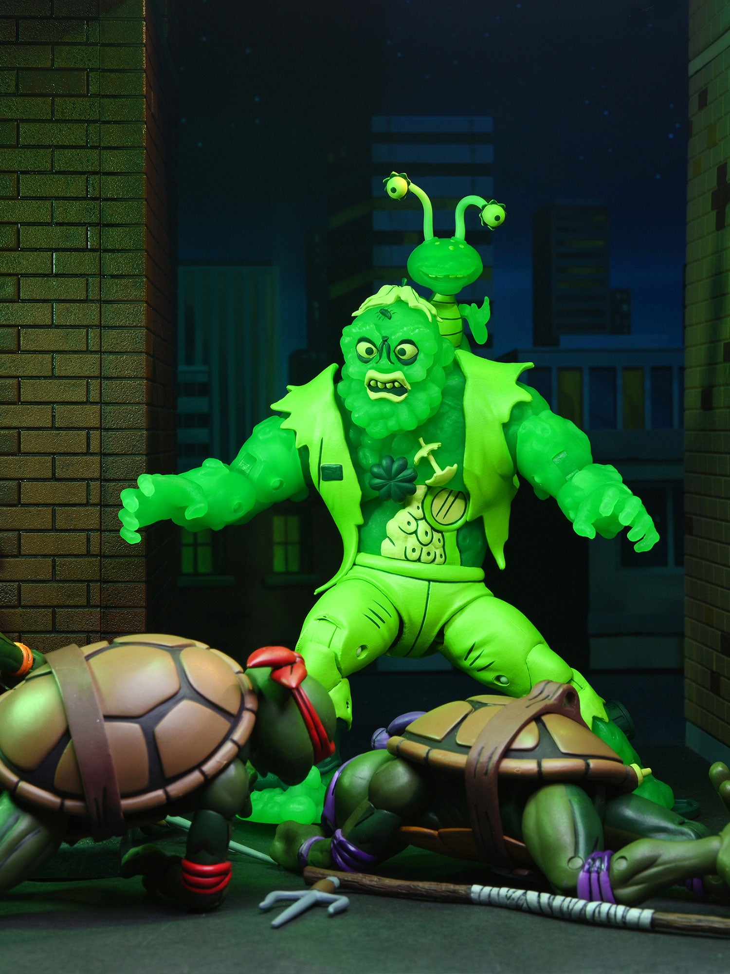 Teenage Mutant Ninja Turtles (Cartoon) - Ultimate Glow in the Dark Muckman &amp; Joe Eyeball 7” Scale Action Figures on the NECA Store