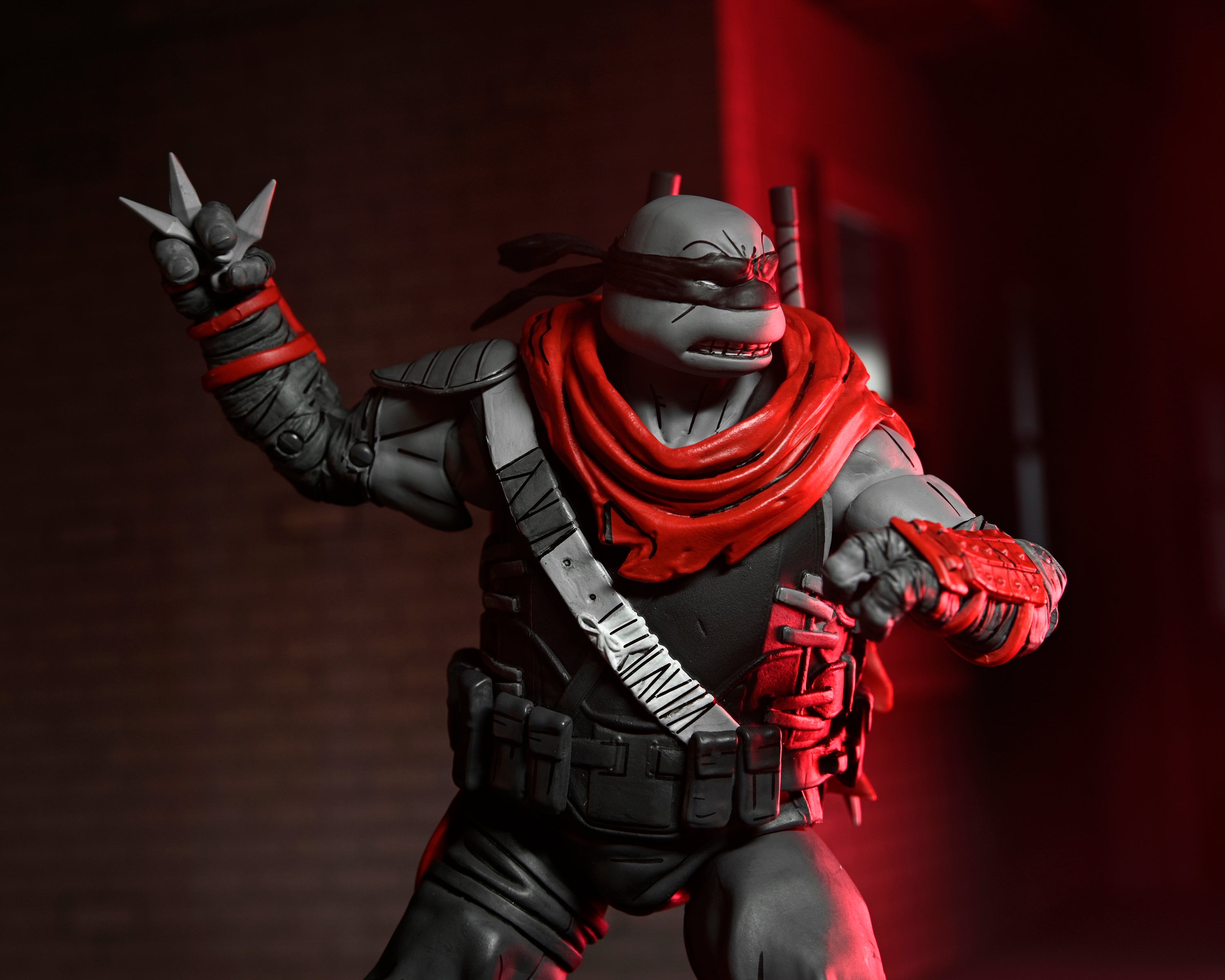 Teenage Mutant Ninja Turtles (The Last Ronin - The Lost Years) - Nightwatcher Leonardo 7” Scale Action Figure