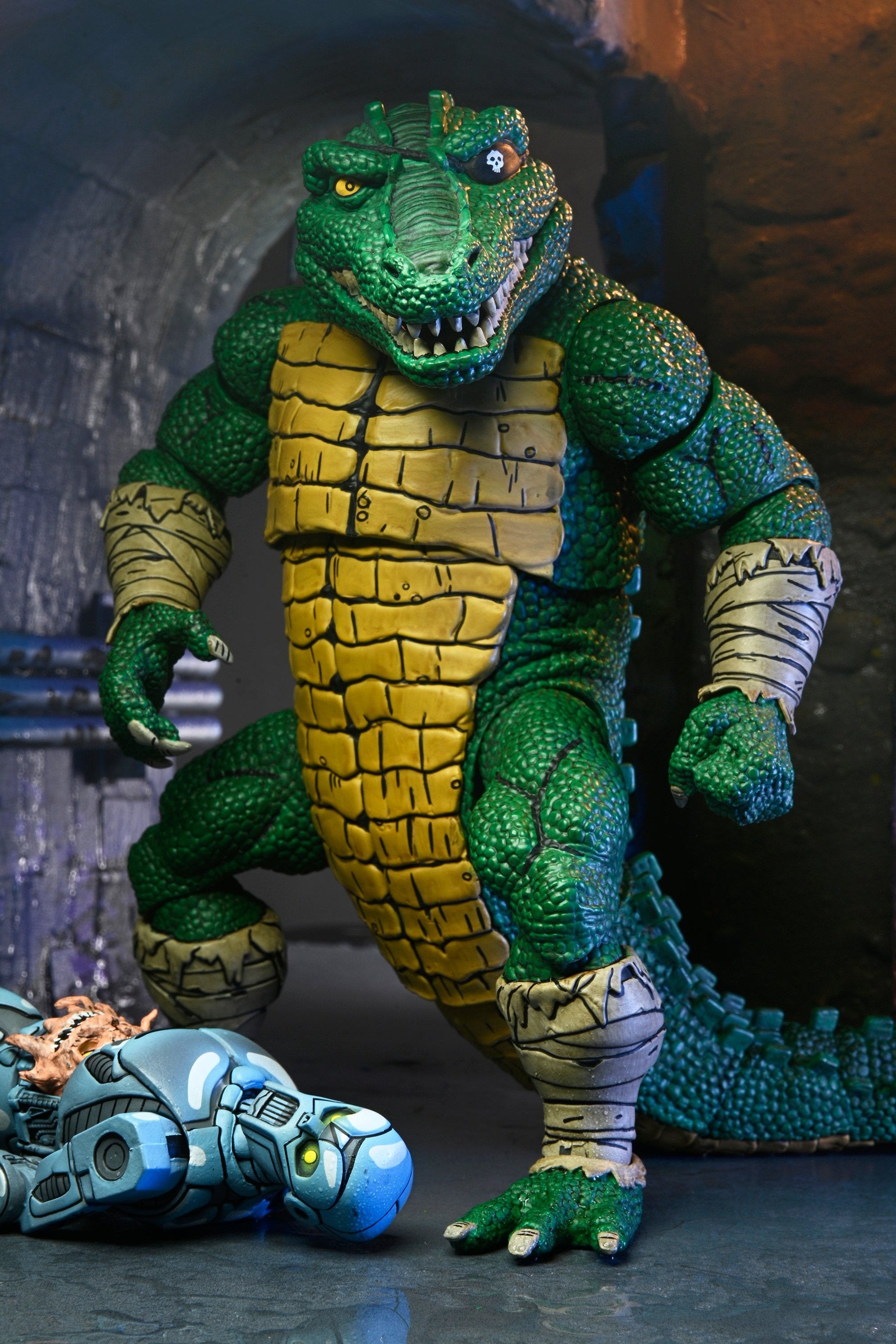 Teenage Mutant Ninja Turtles (Mirage Comics) - Leatherhead Deluxe 7" Scale Action Figure - NECA