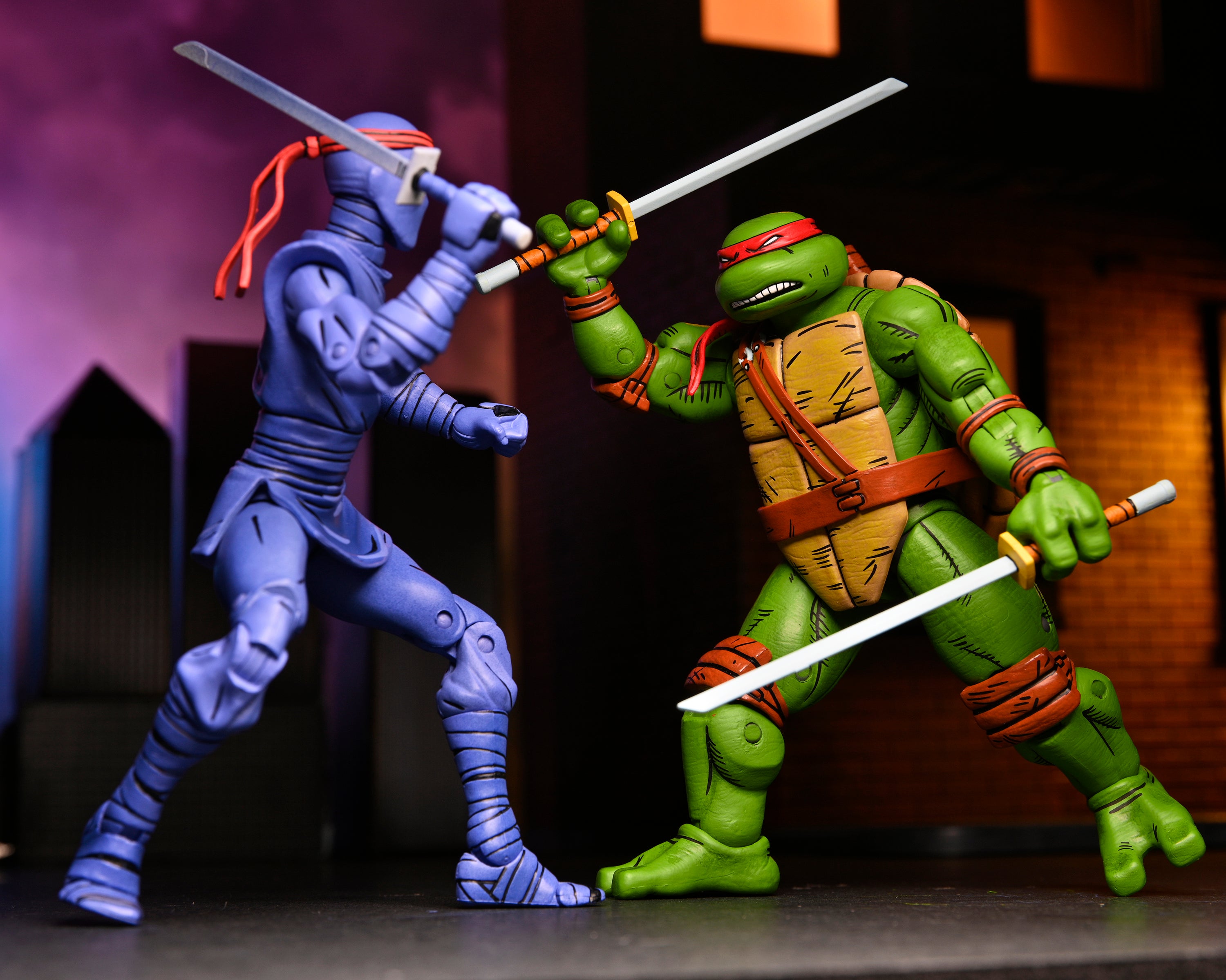 Teenage Mutant Ninja Turtles (Mirage Comics) - Leonardo 7” Scale Action Figure - NECA