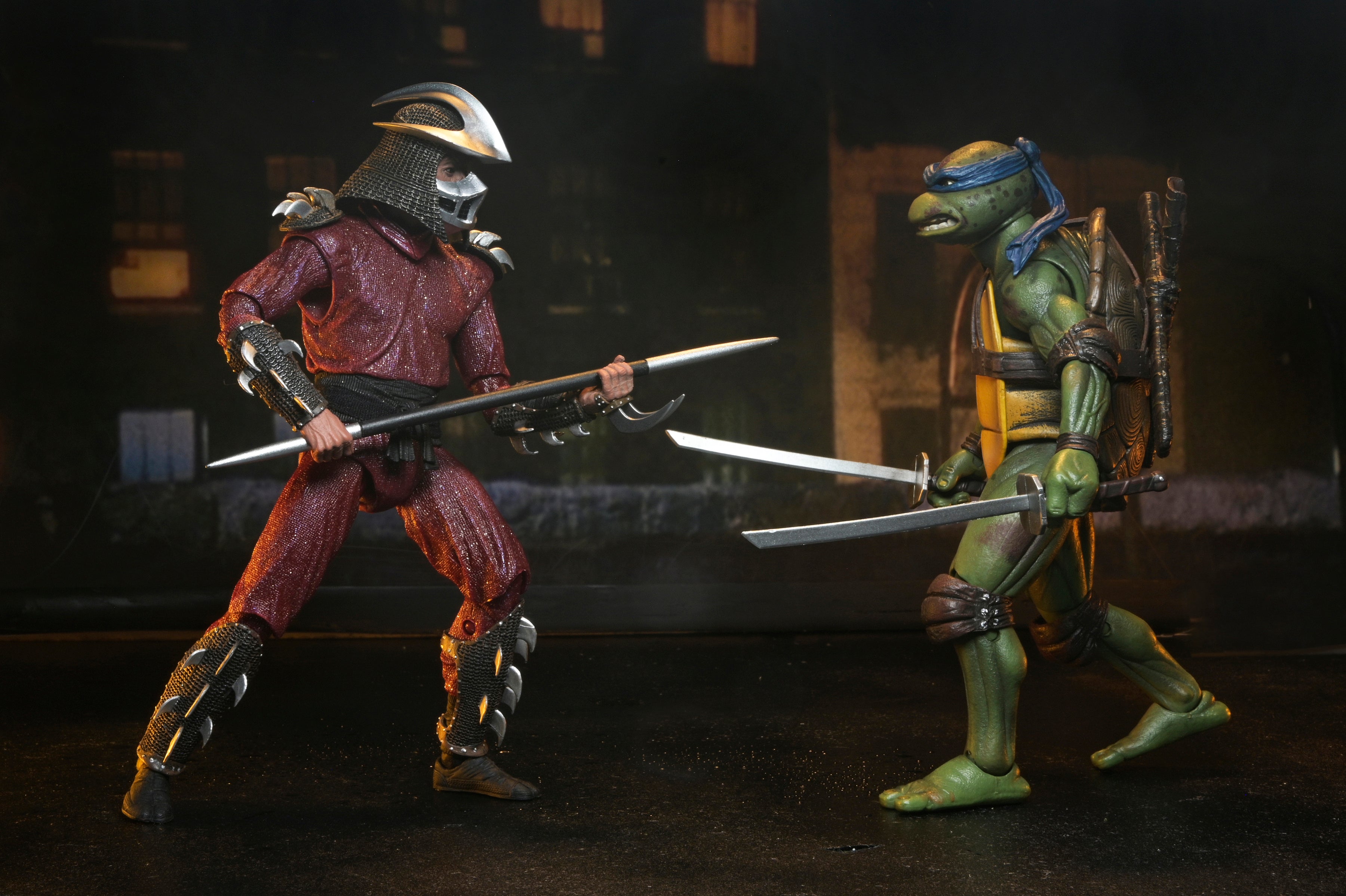 Teenage Mutant Ninja Turtles (1990 Movie) - Rooftop Battle Leonardo vs. Shredder 7" Scale Action Figure (2-Pack)