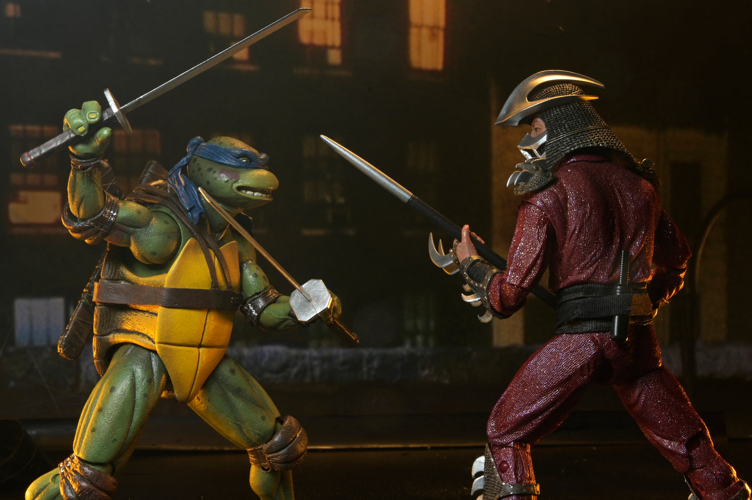 Teenage Mutant Ninja Turtles (1990 Movie) - Rooftop Battle Leonardo vs. Shredder 7" Scale Action Figure (2-Pack)
