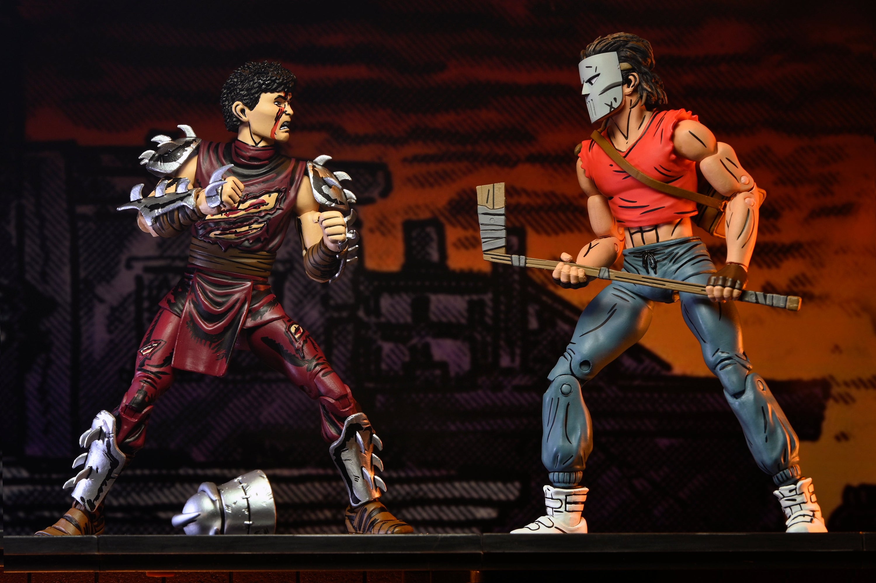 Teenage Mutant Ninja Turtles (Mirage Comics) - Battle-Damaged Shredder 7" Scale Action Figure (Classic Colors) - NECA
