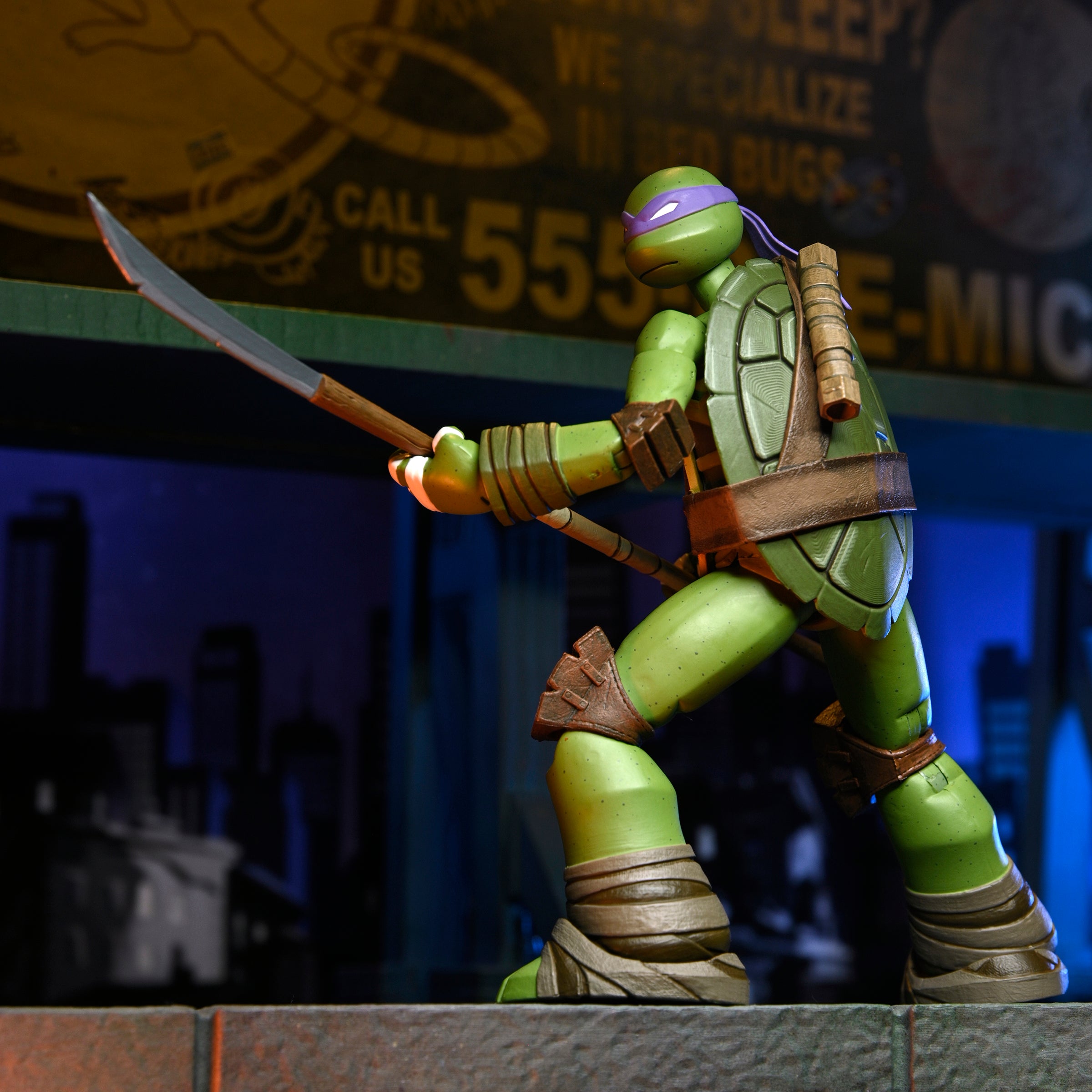 Teenage Mutant Ninja Turtles (2012 Cartoon) - Ultimate Donatello 7" Scale Action Figure - NECA