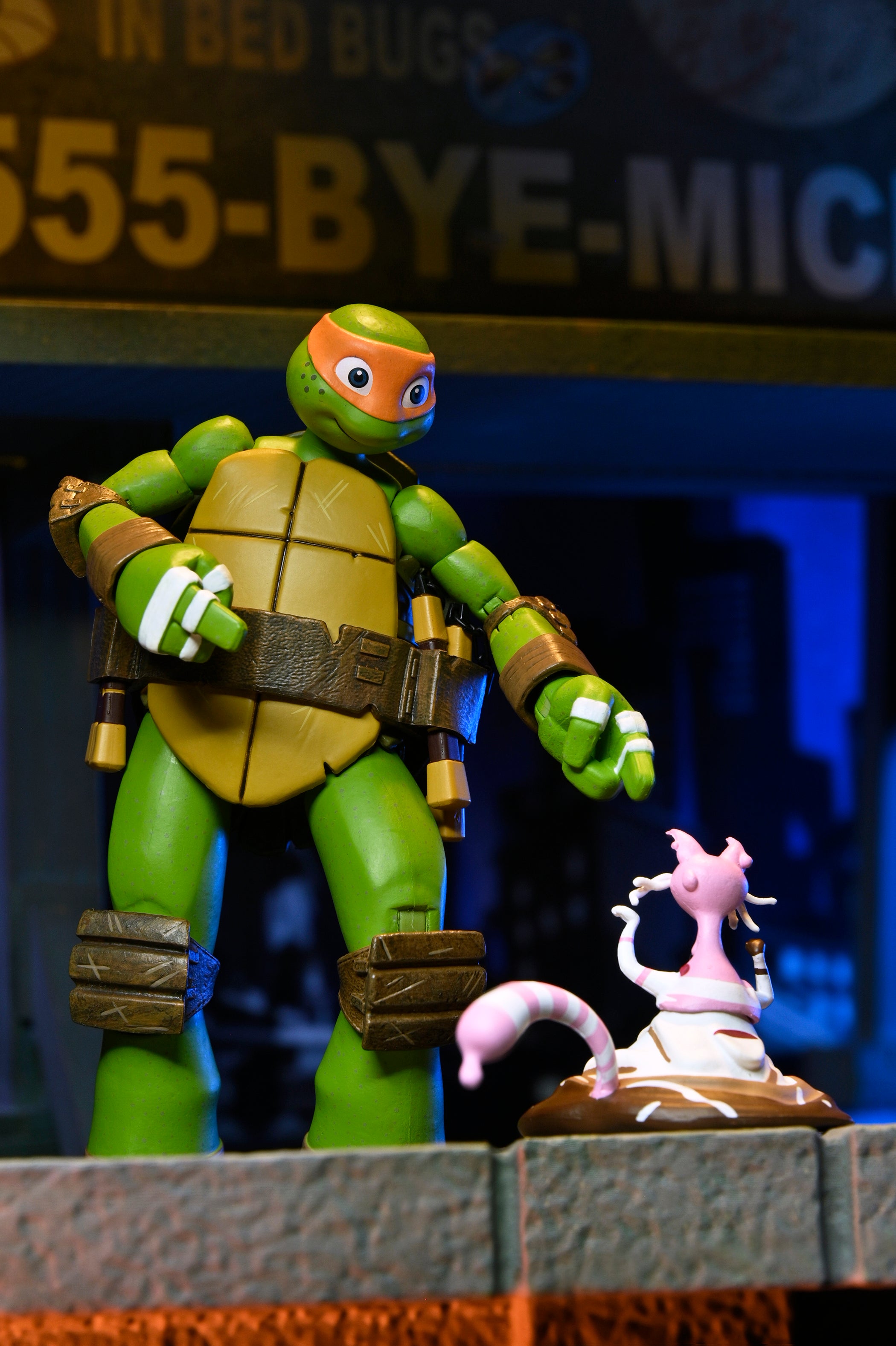 Teenage Mutant Ninja Turtles (2012 Cartoon) - Ultimate Michelangelo 7" Scale Action Figure - NECA