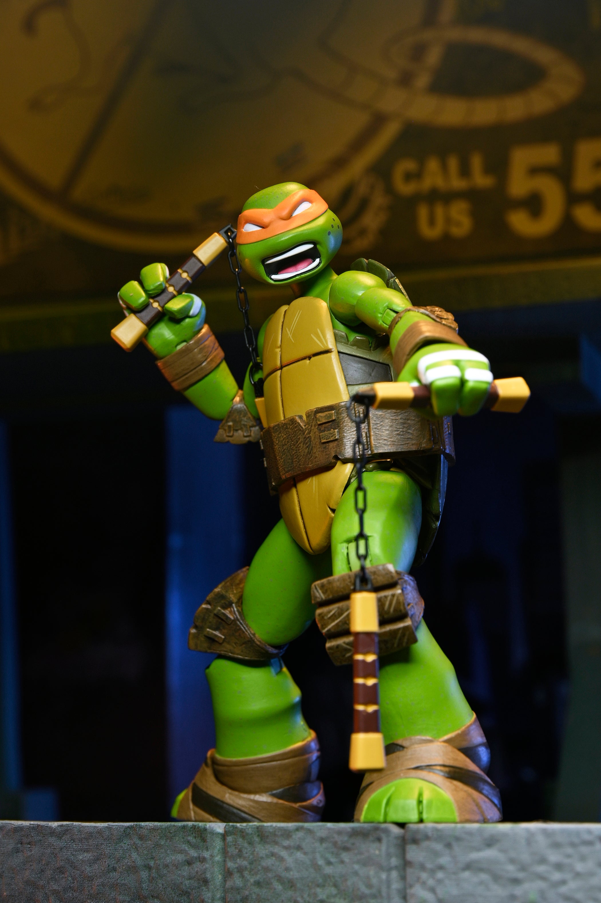 Teenage Mutant Ninja Turtles (2012 Cartoon) - Ultimate Michelangelo 7" Scale Action Figure - NECA
