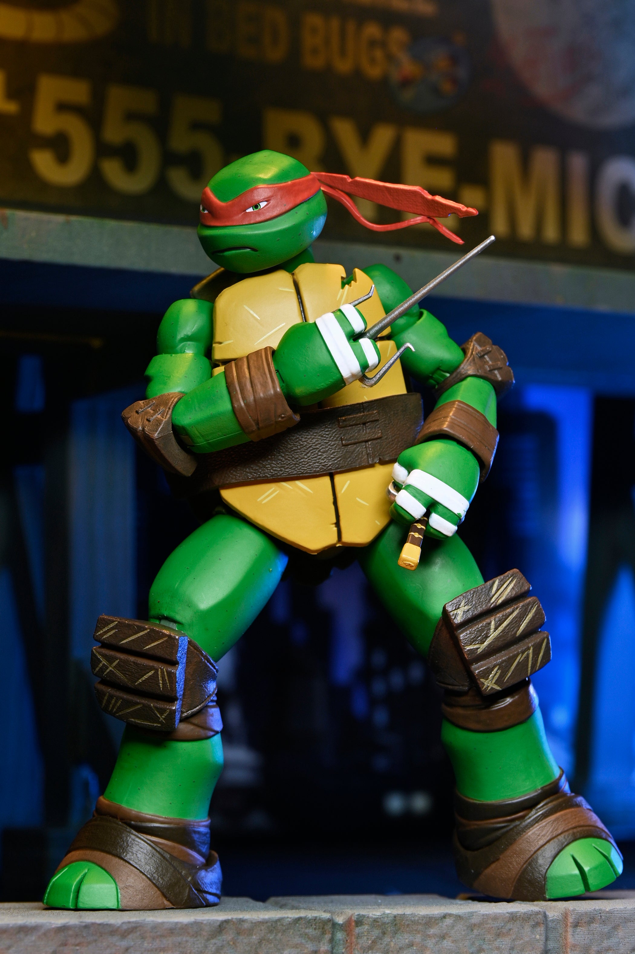 Teenage Mutant Ninja Turtles (2012 Cartoon) - Ultimate Raphael 7" Scale Action Figure - NECA