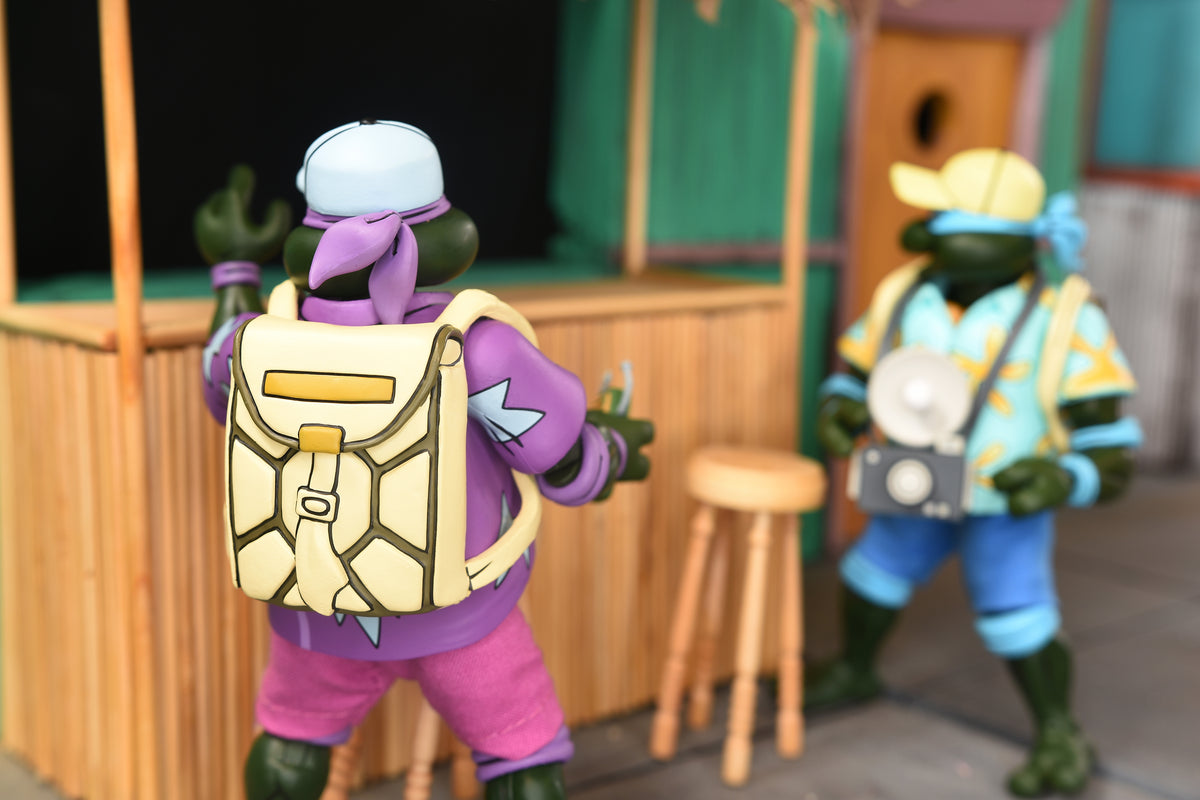 Teenage Mutant Ninja Turtles (1987 Cartoon) - Vacation Leonardo and Donatello 7" Scale Action Figure (2-Pack)