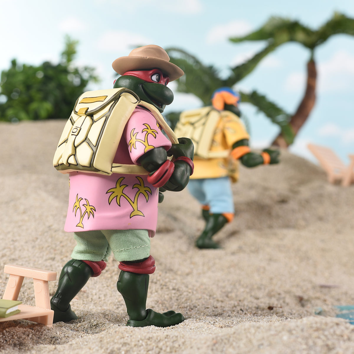 Teenage Mutant Ninja Turtles (Cartoon) - Vacation Michelangelo and Raphael 7" Scale Action Figures (2-Pack)