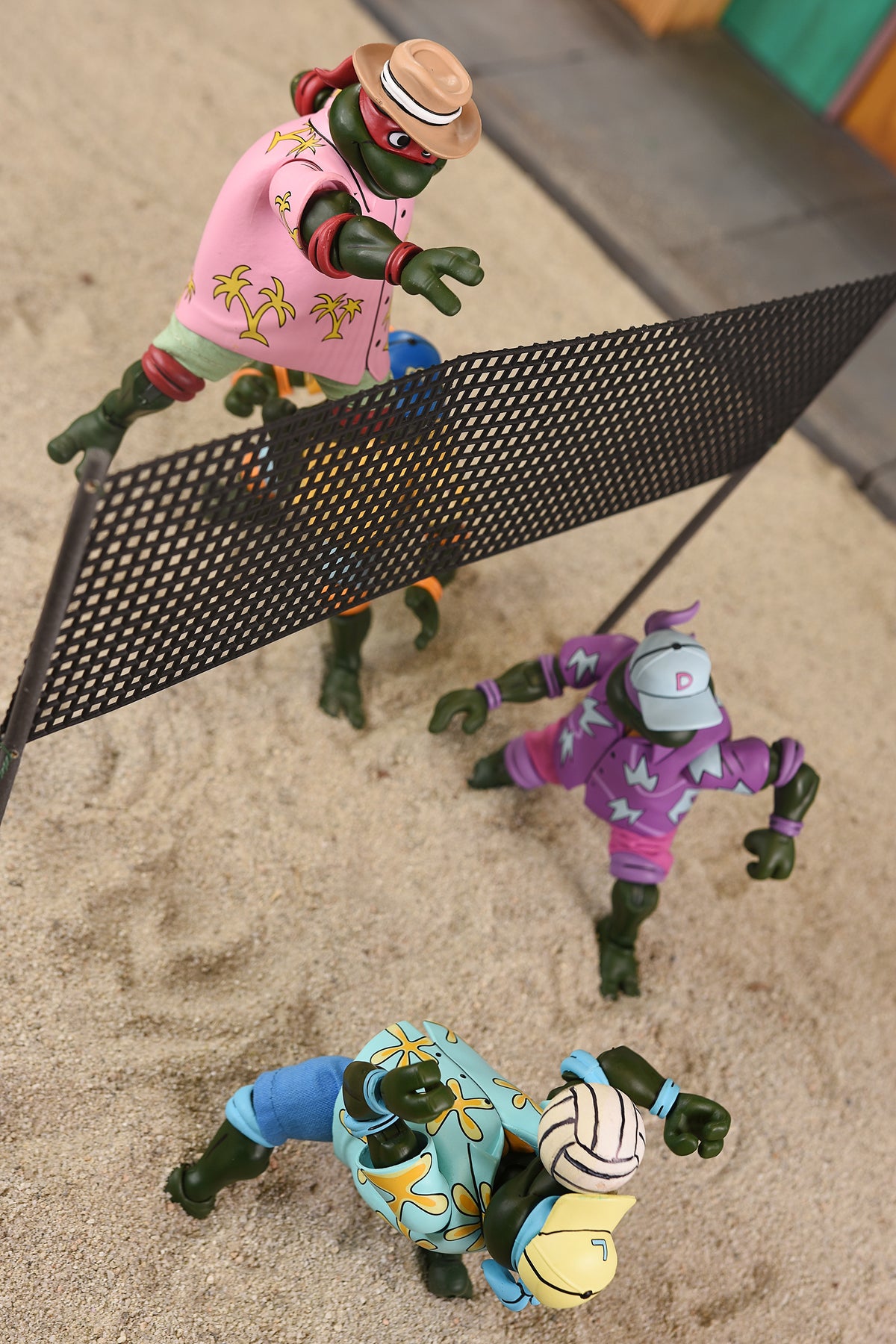 Teenage Mutant Ninja Turtles (Cartoon) - Vacation Michelangelo and Raphael 7" Scale Action Figures (2-Pack)